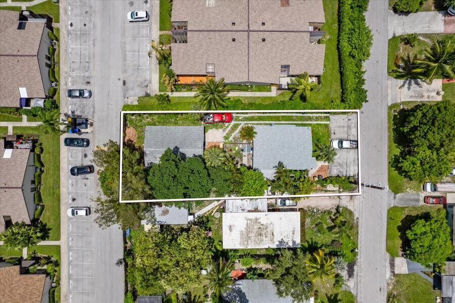 3593 Elizabeth Street