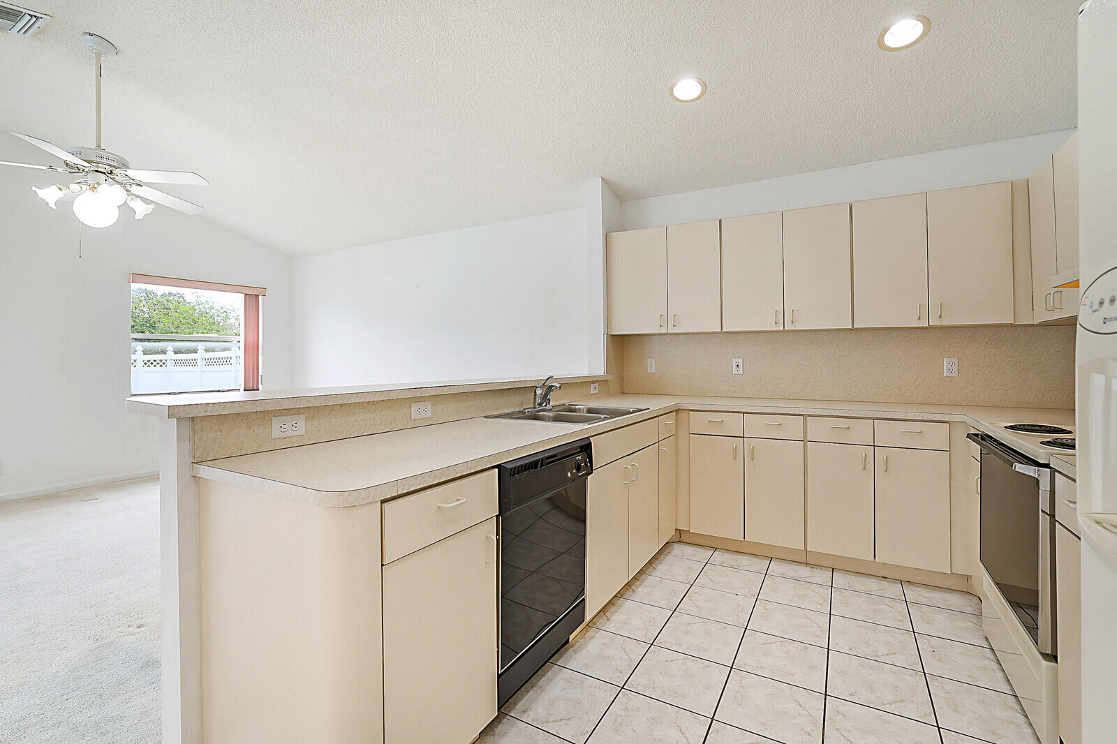 10039 NW 47th Street