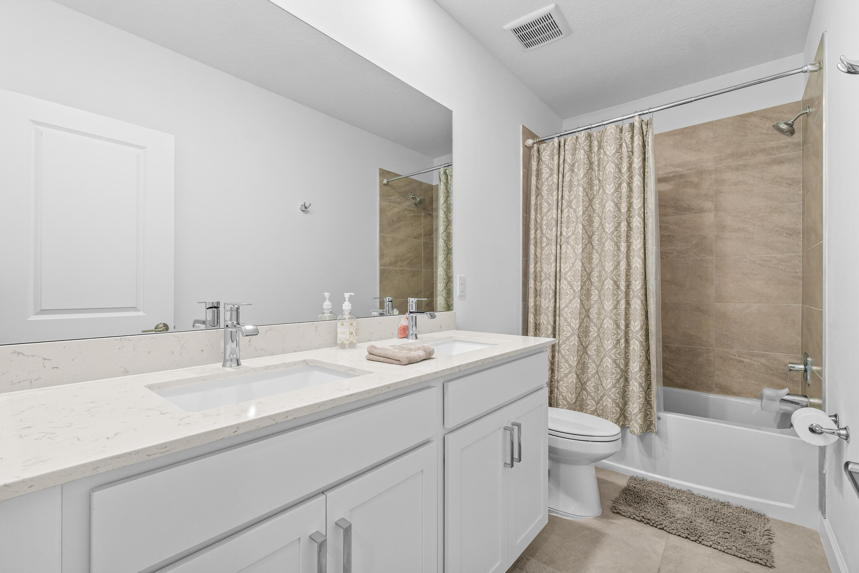 2659 Country Lake Trail