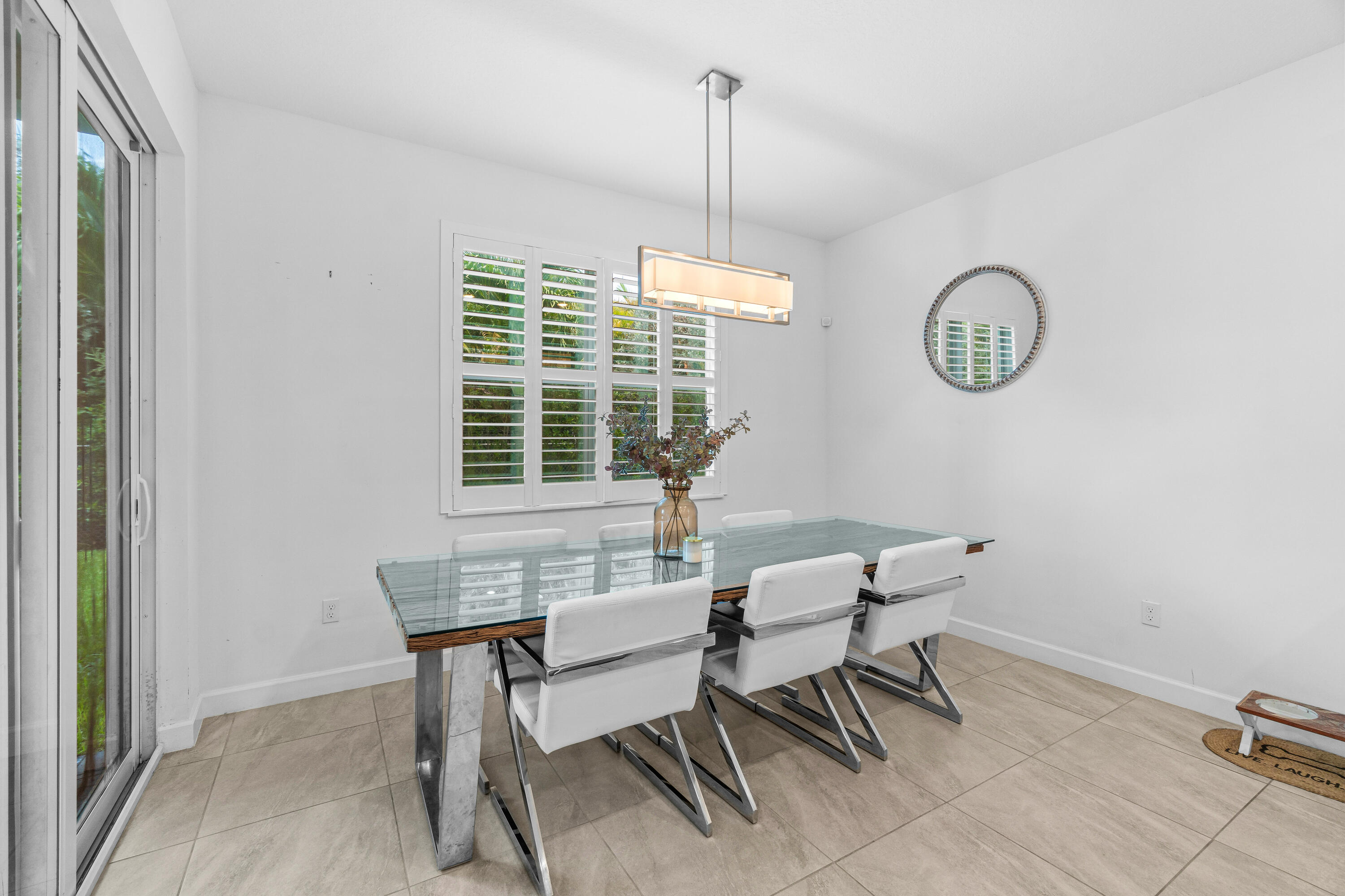 2659 Country Lake Trail