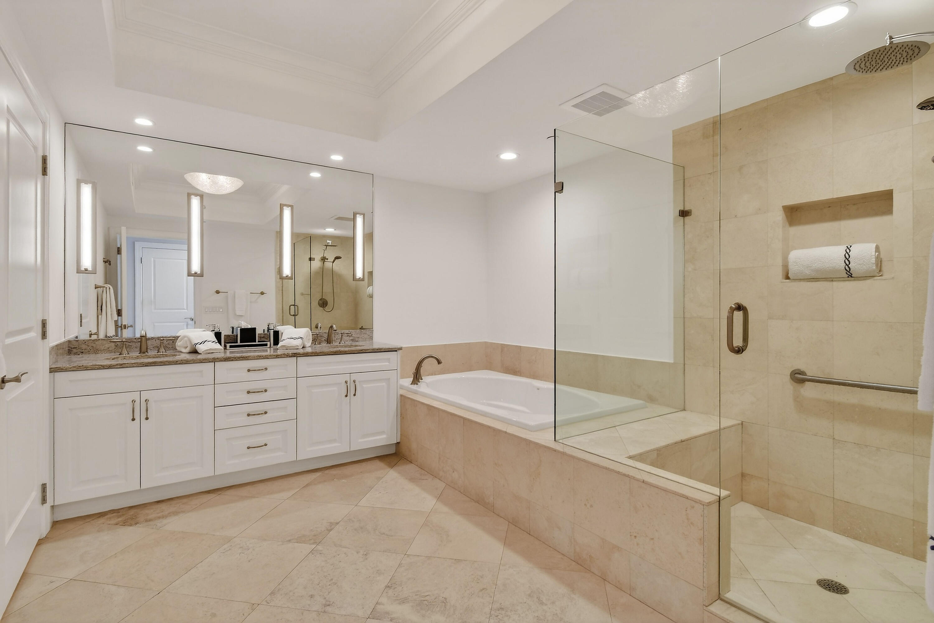 5050 N Ocean Drive 902