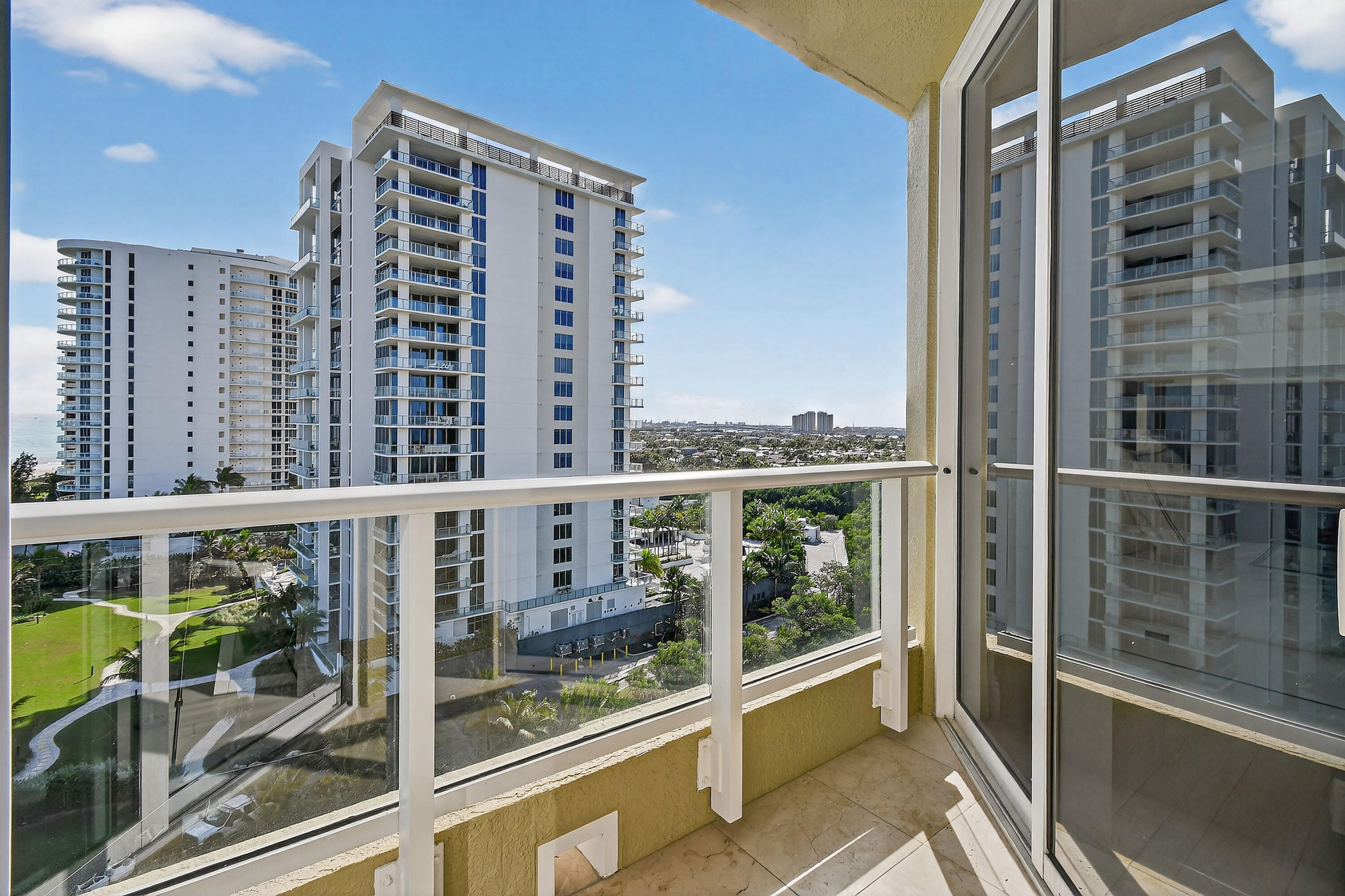 5050 N Ocean Drive 902