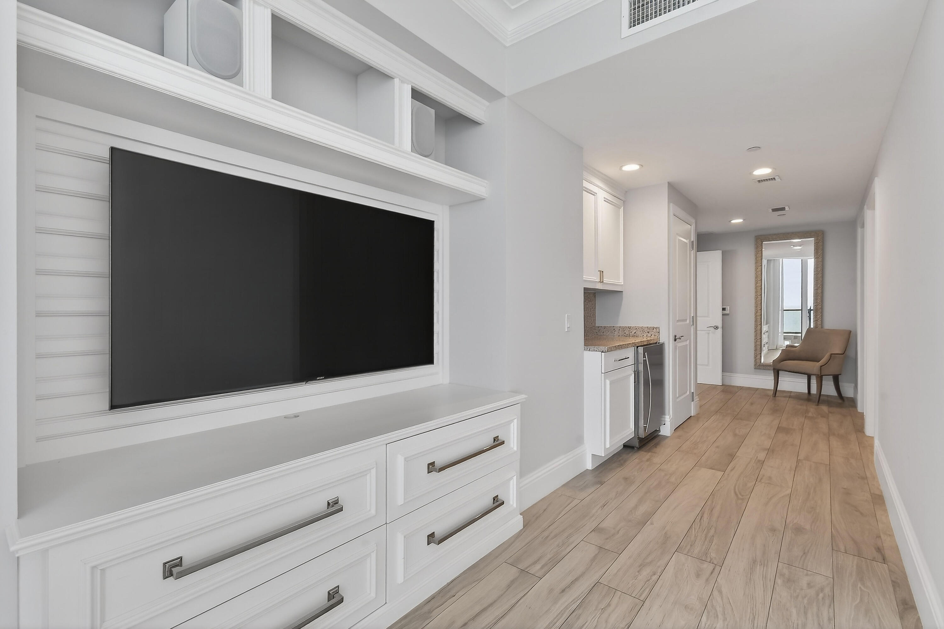 5050 N Ocean Drive 902