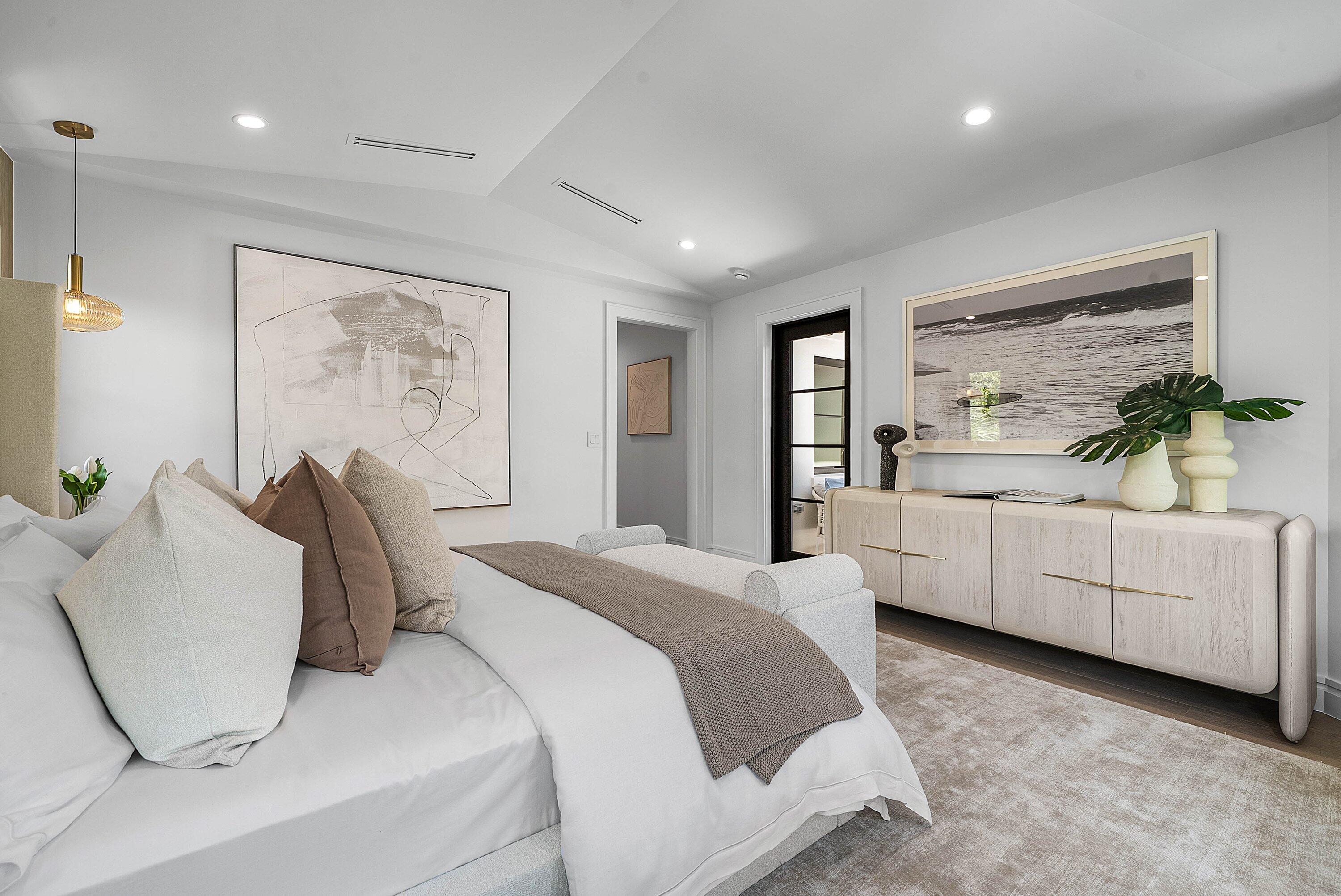 230 Pershing Way