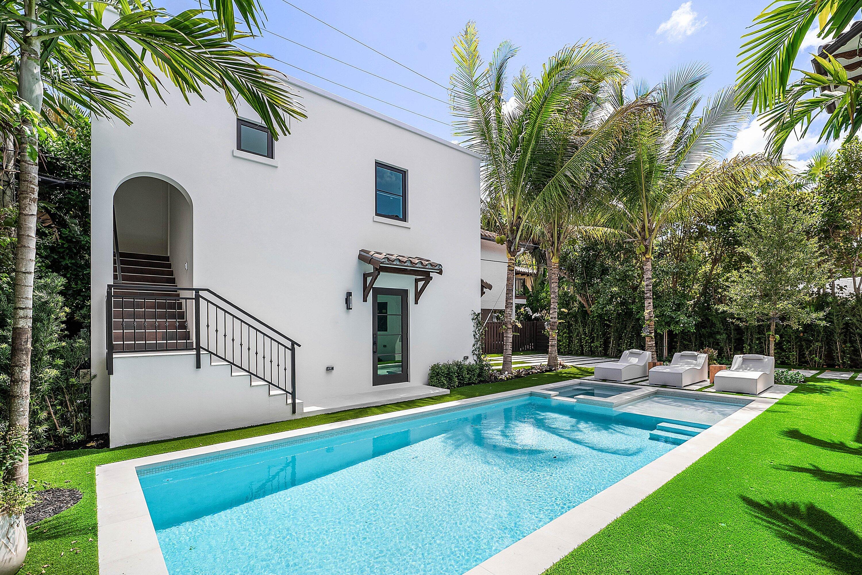 230 Pershing Way