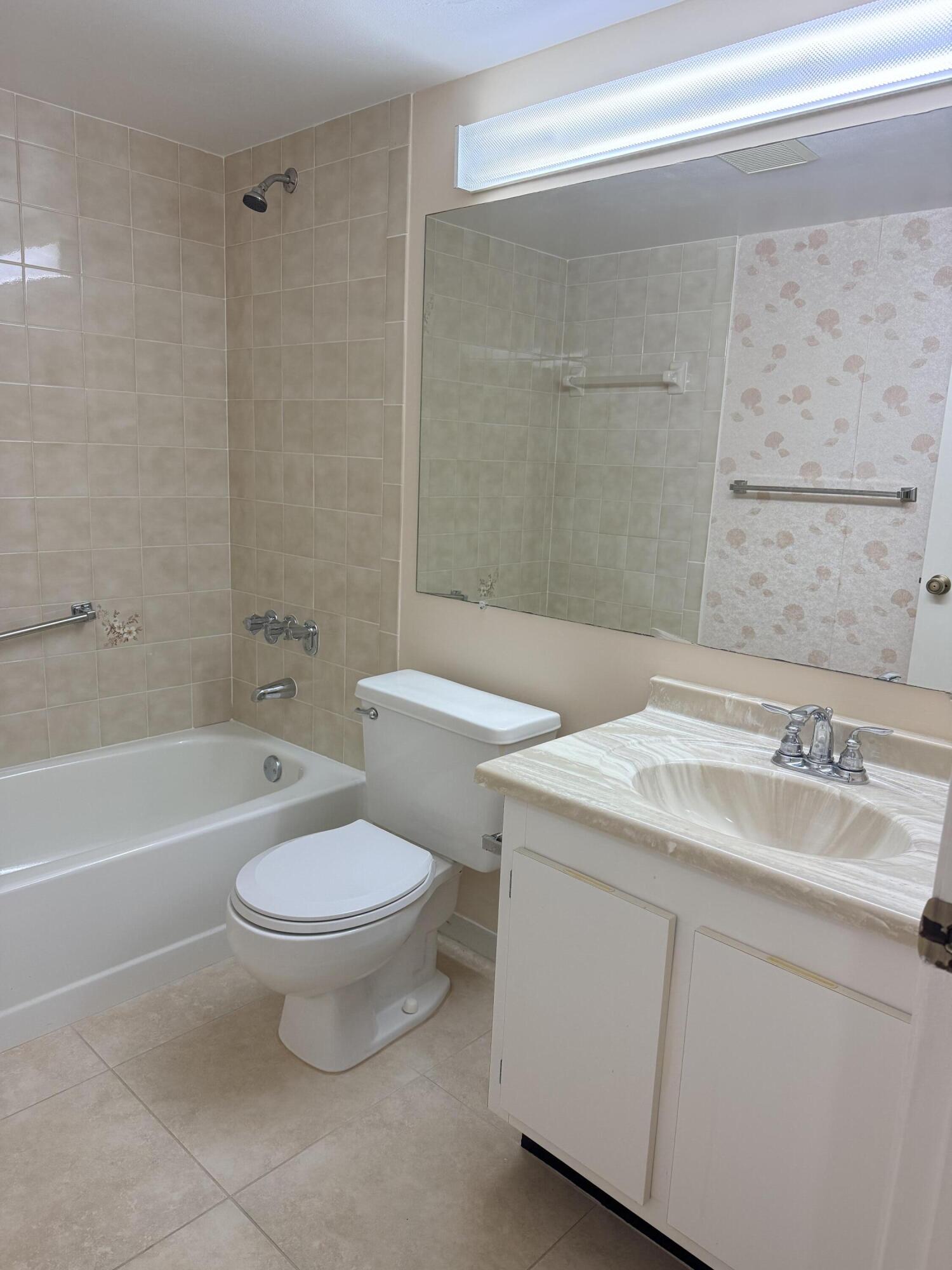 812 Sky Pine Way B2
