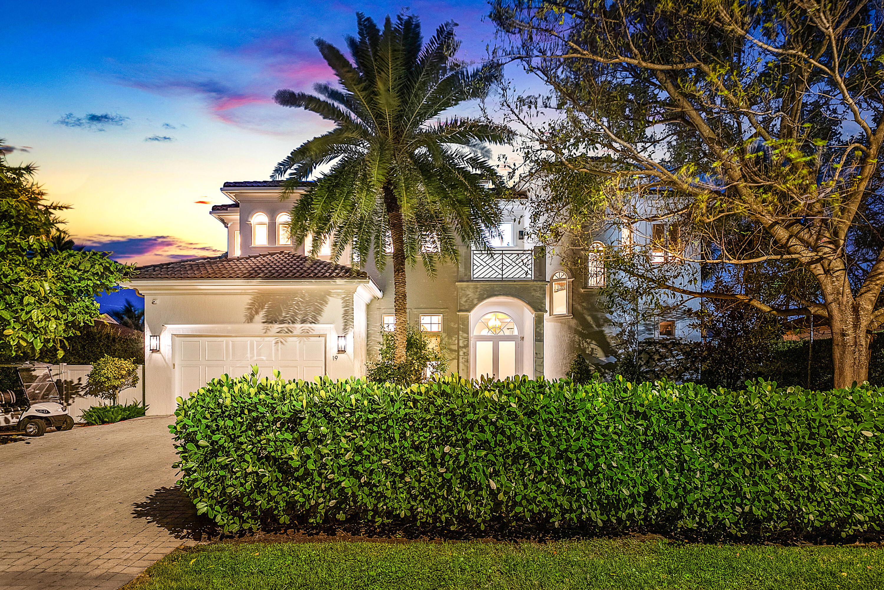 19 Harbour Drive N