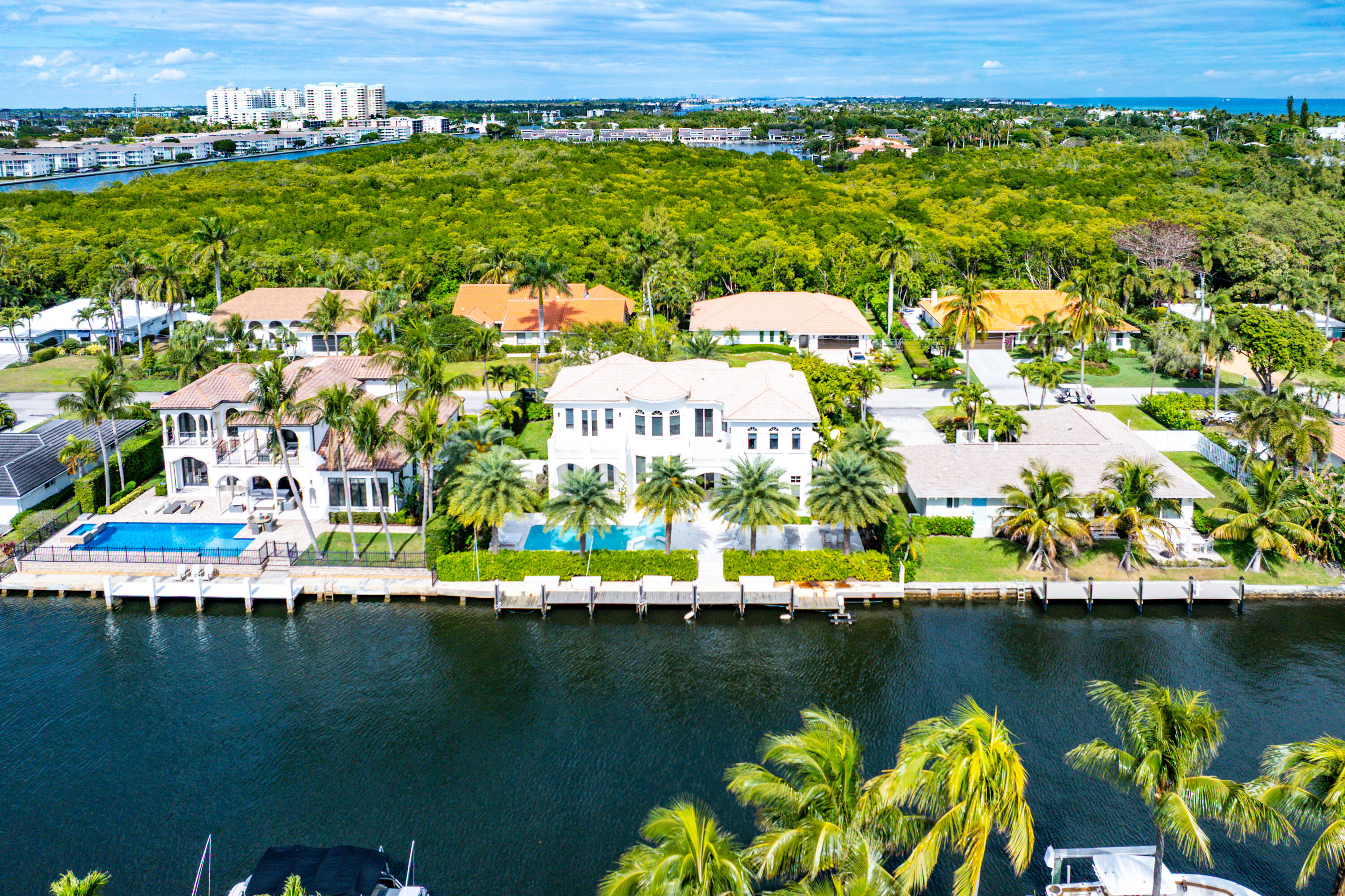 19 Harbour Drive N