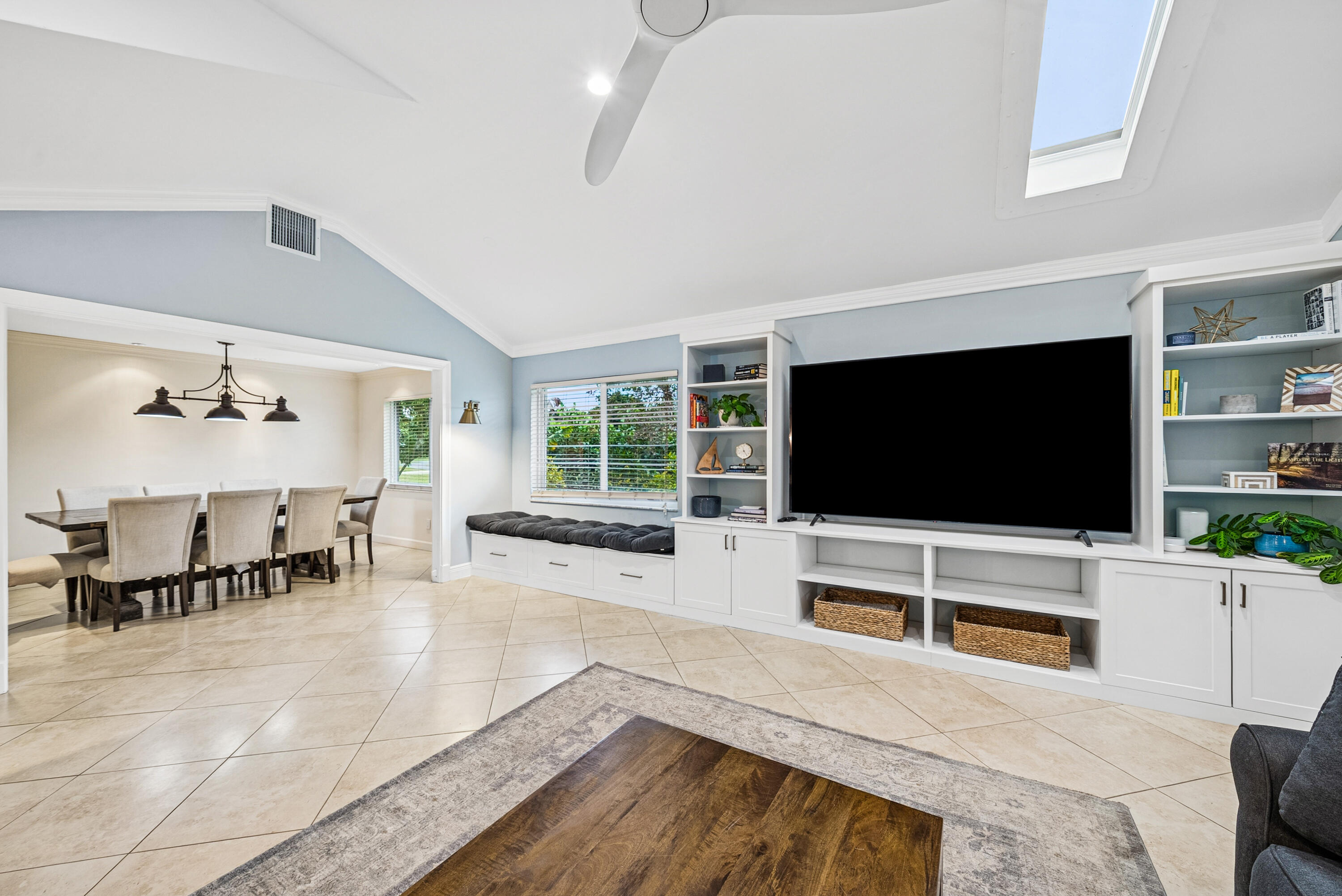 3703 Lowson Boulevard