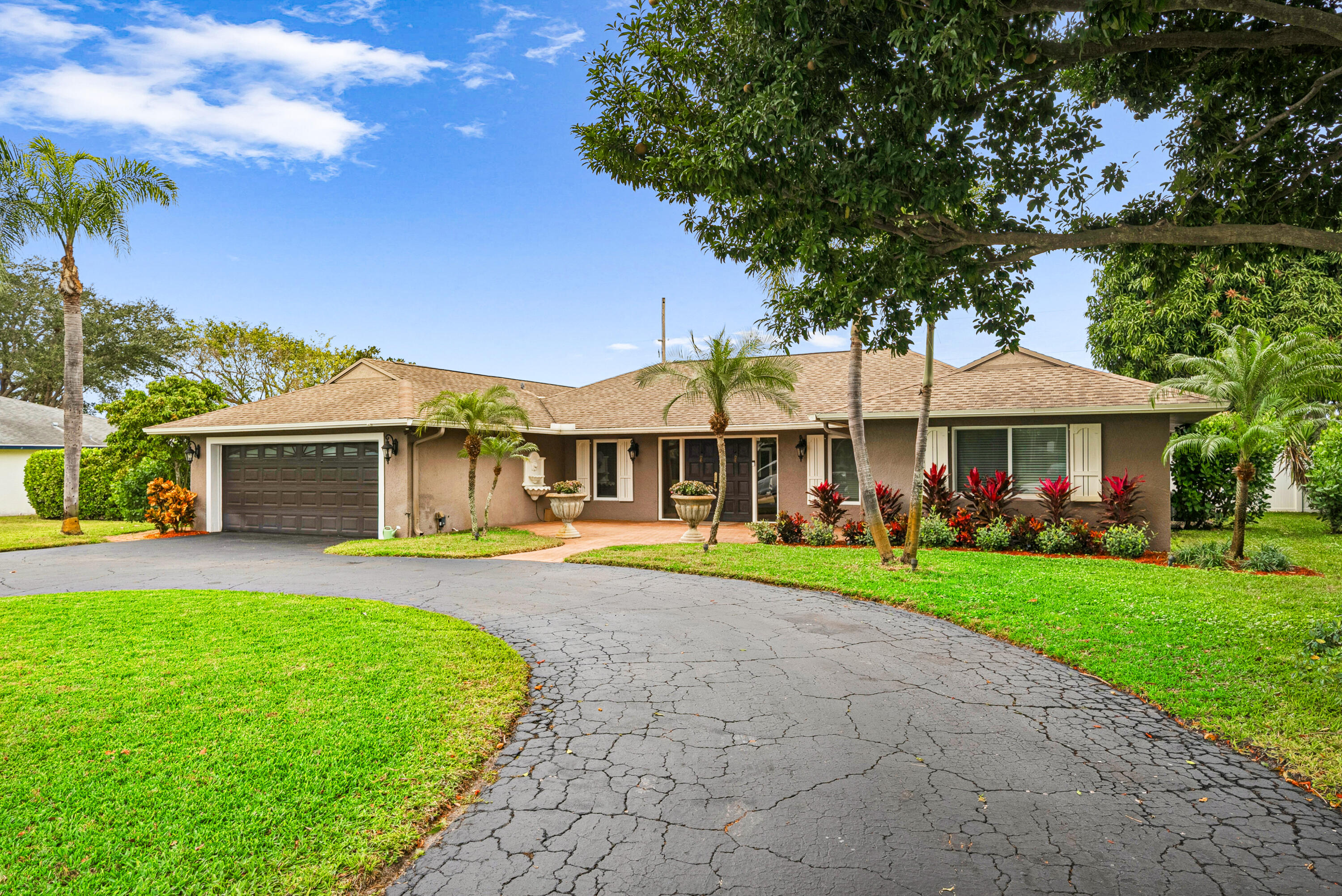 3703 Lowson Boulevard