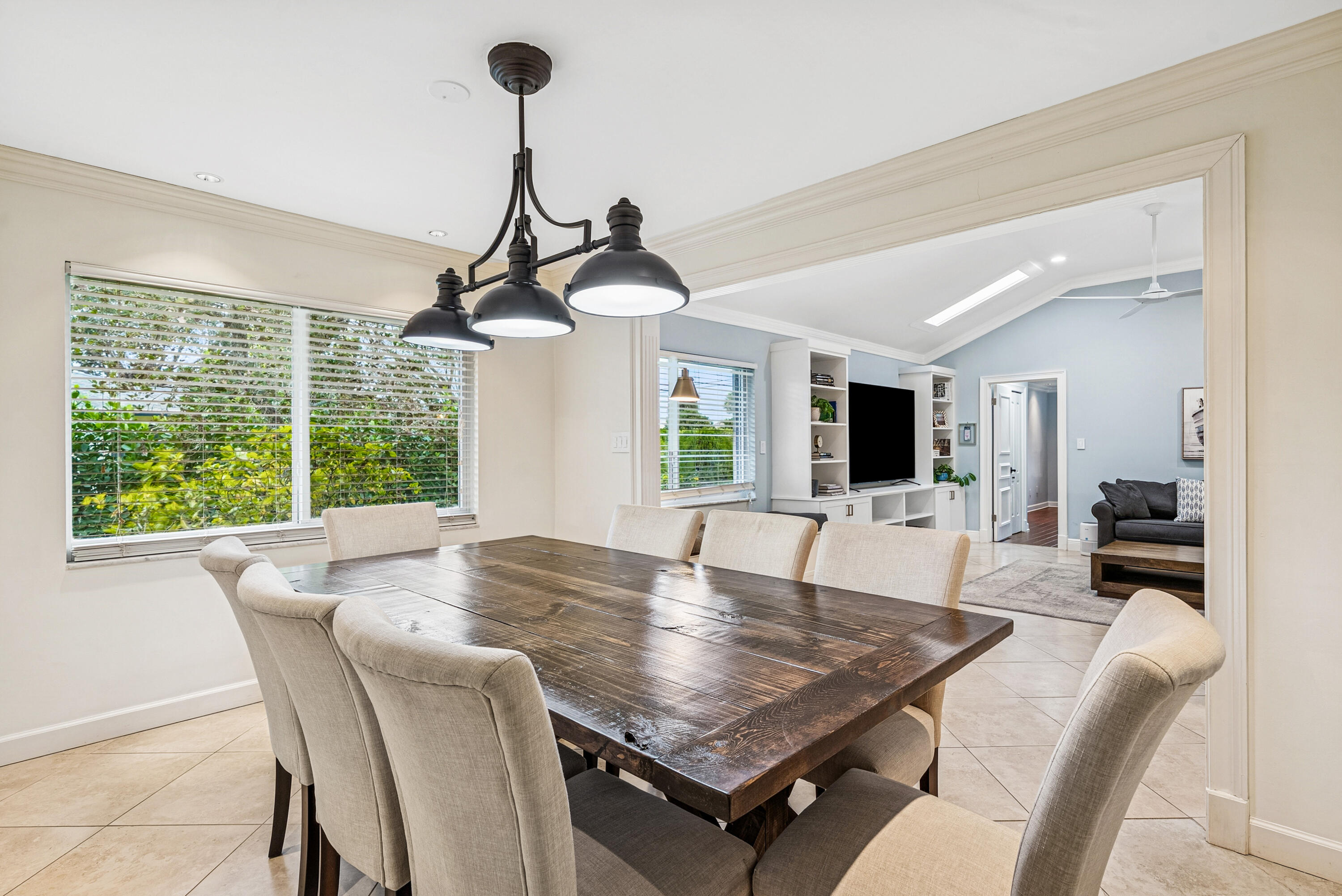 3703 Lowson Boulevard