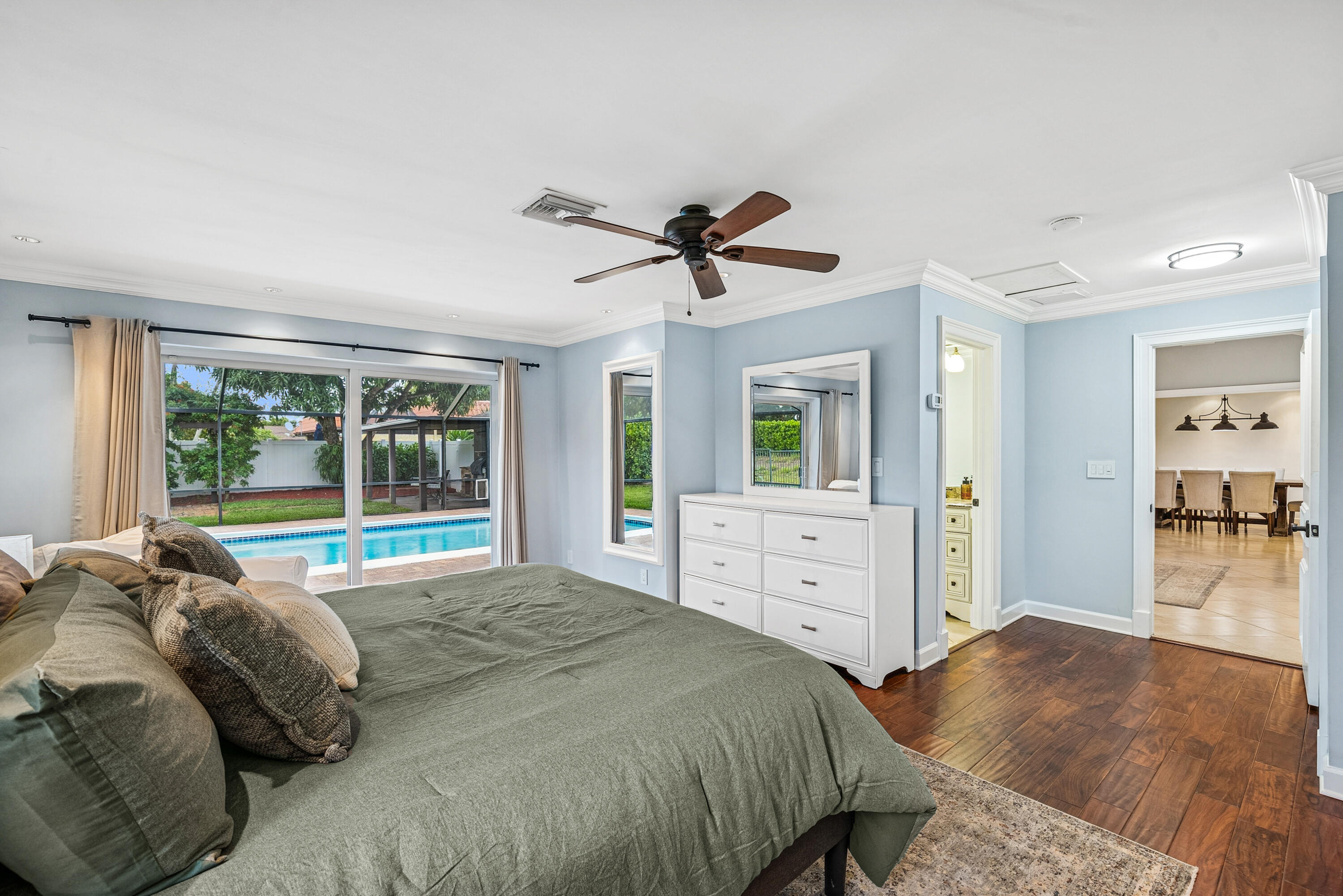 3703 Lowson Boulevard