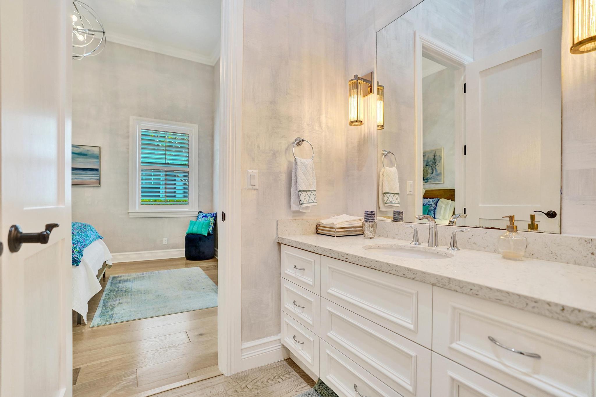 2590 Estates Drive 10