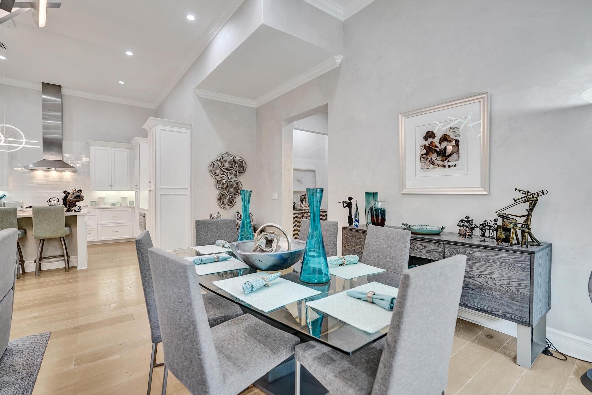 2590 Estates Drive 10