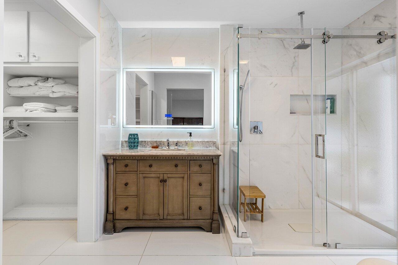 900 Marble Way
