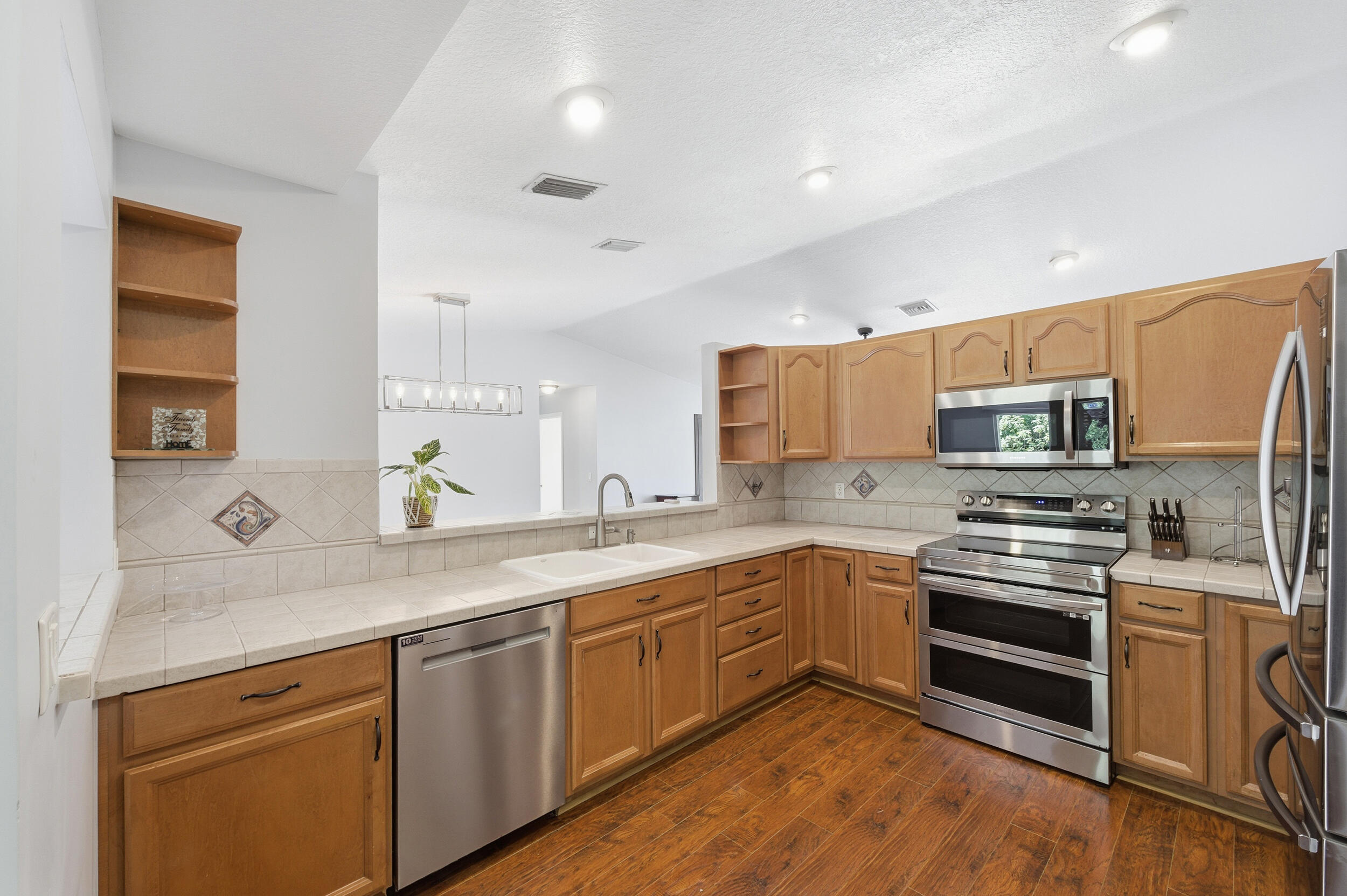 22672 SW 54th Avenue