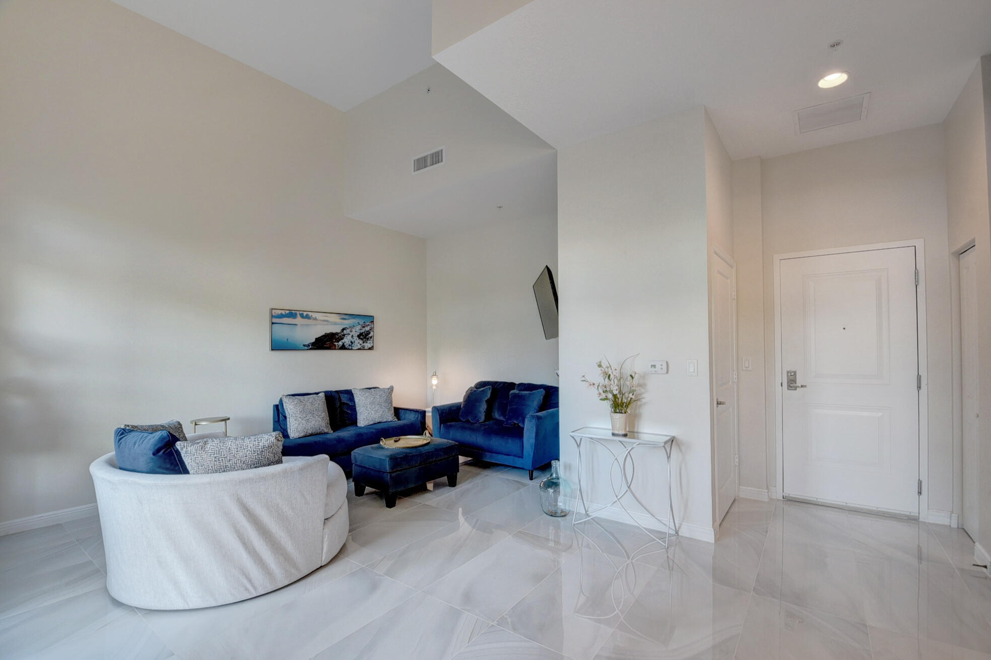 350 N Federal Highway 103