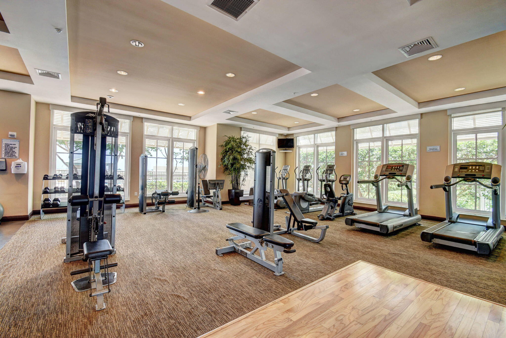 350 N Federal Highway 103