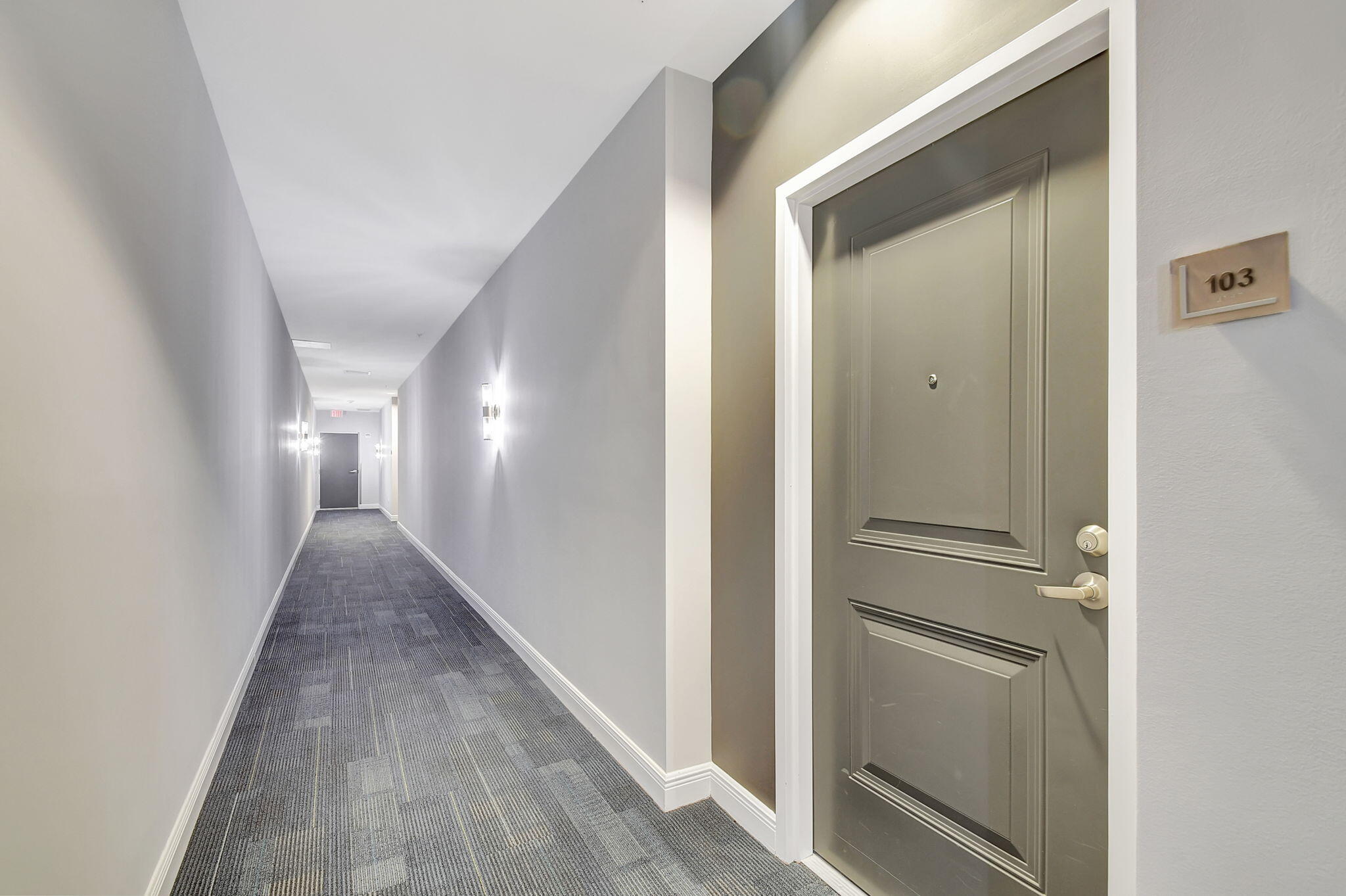 350 N Federal Highway 103