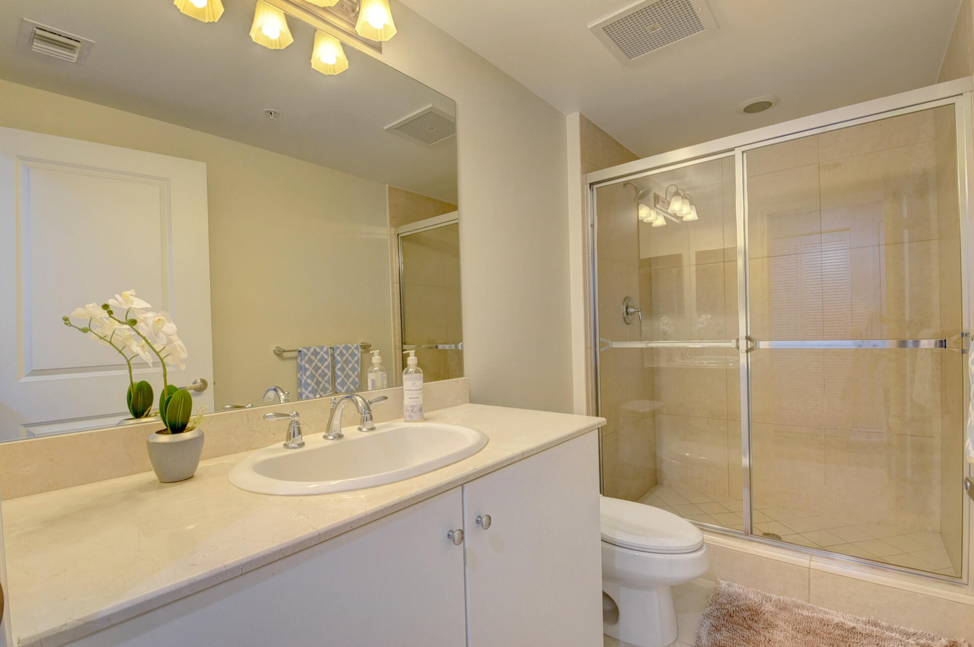 350 N Federal Highway 103