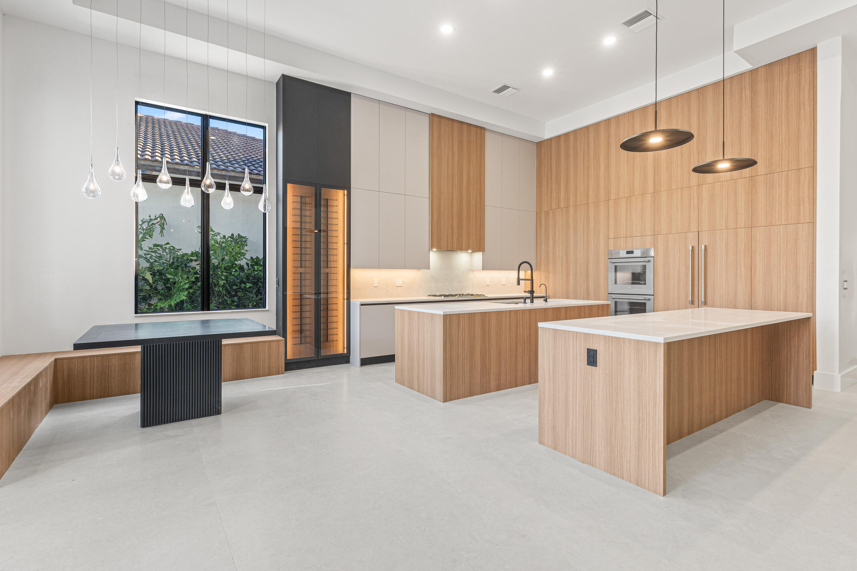 17760 Villa Club Way