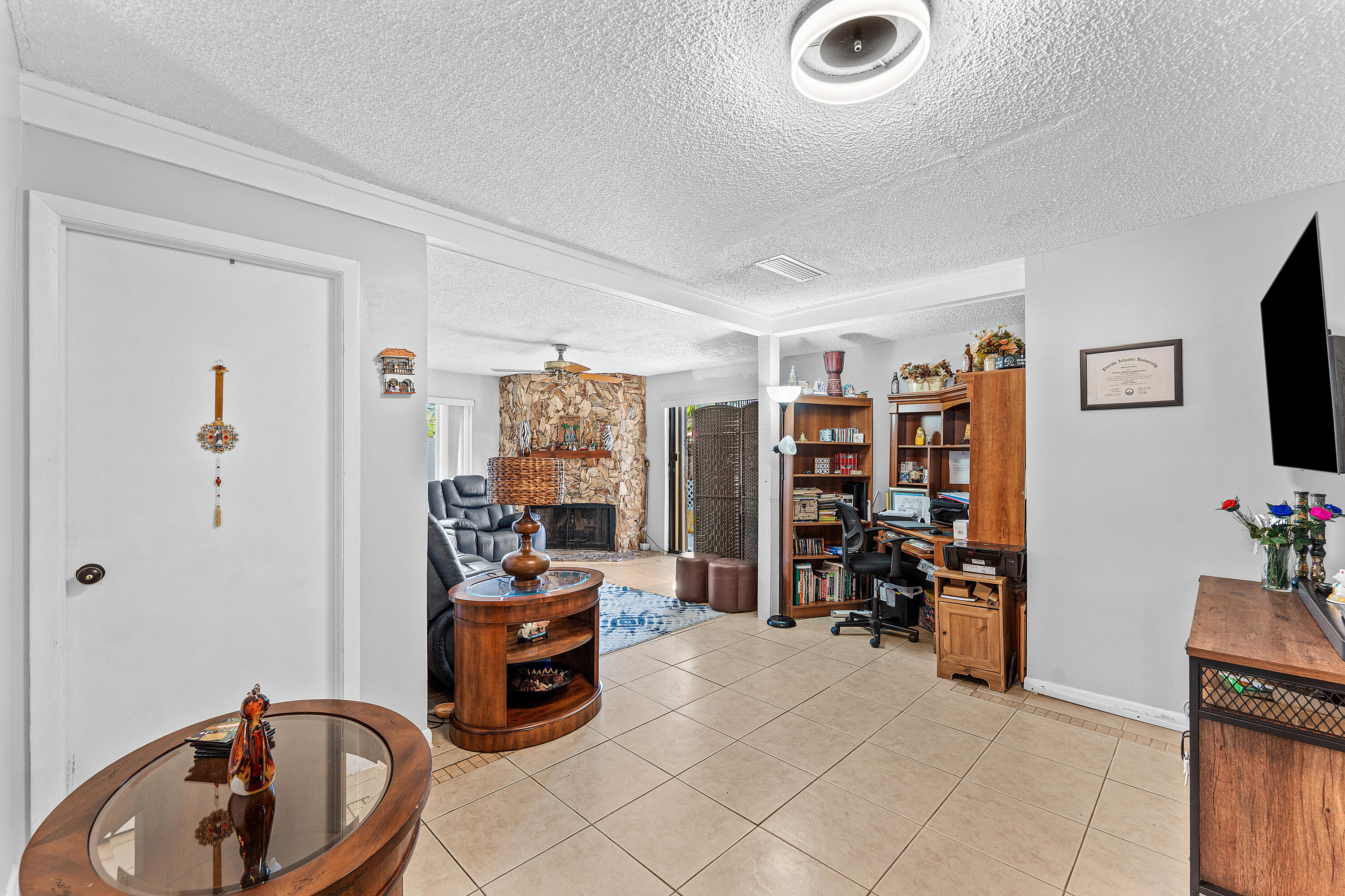 3680 NE 15th Terrace