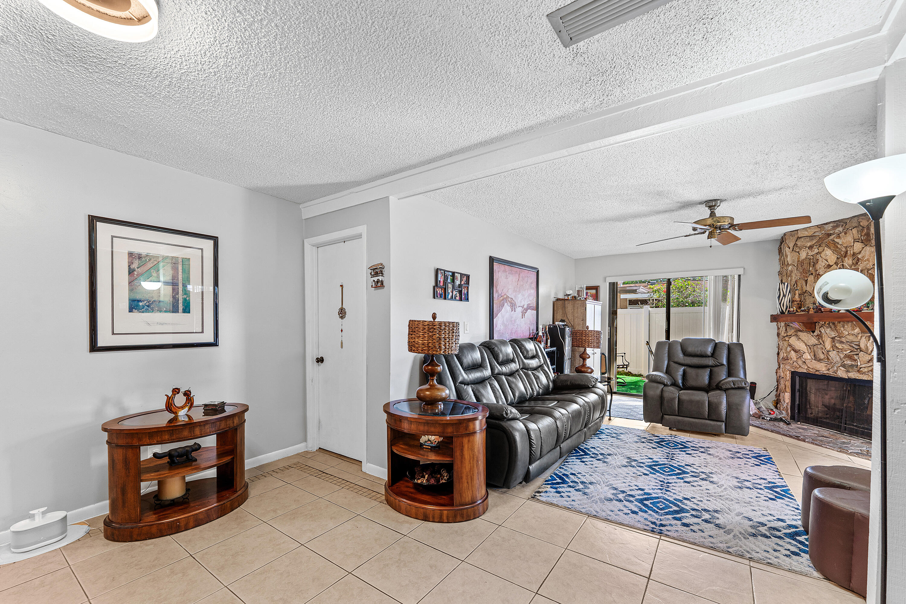 3680 NE 15th Terrace