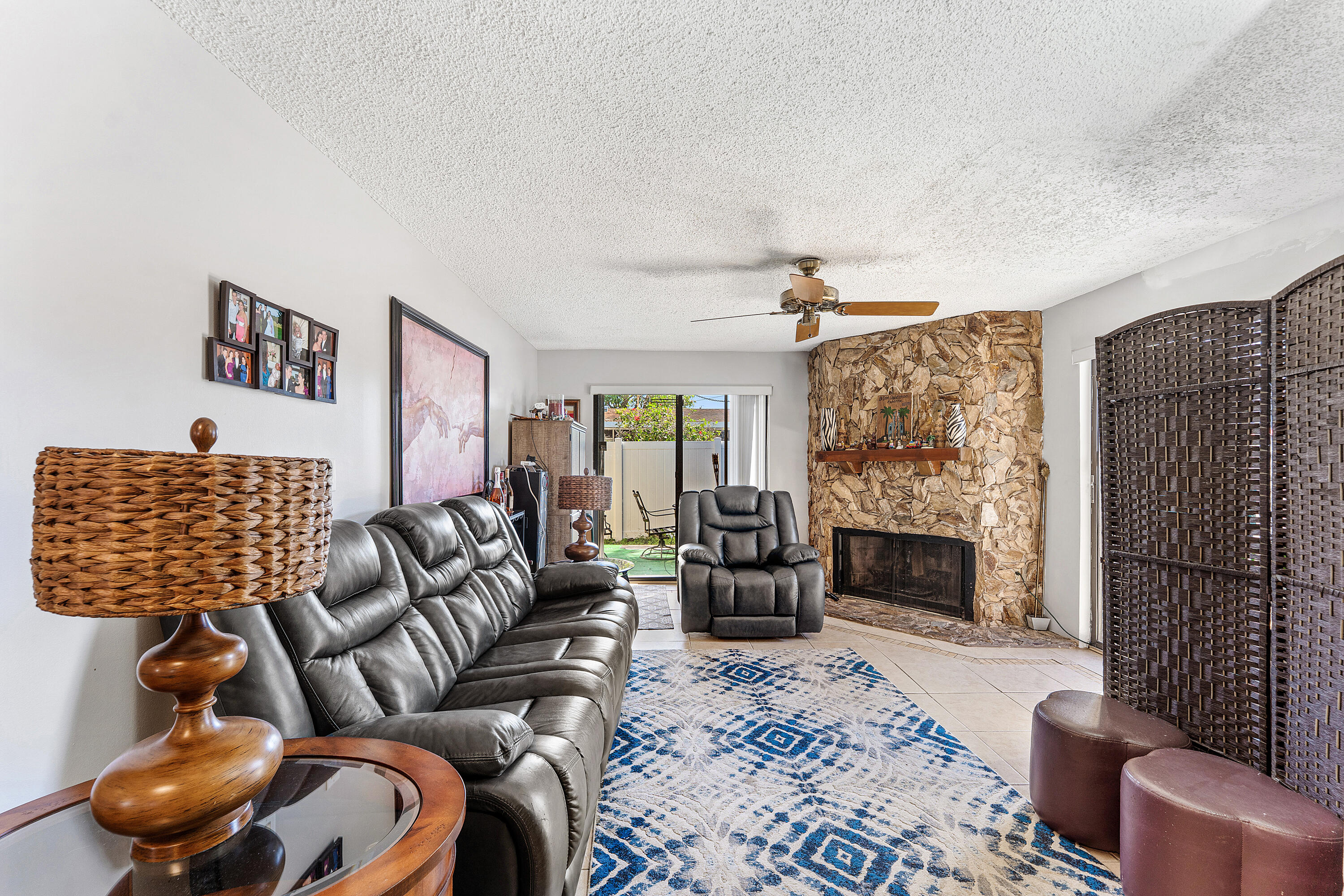 3680 NE 15th Terrace