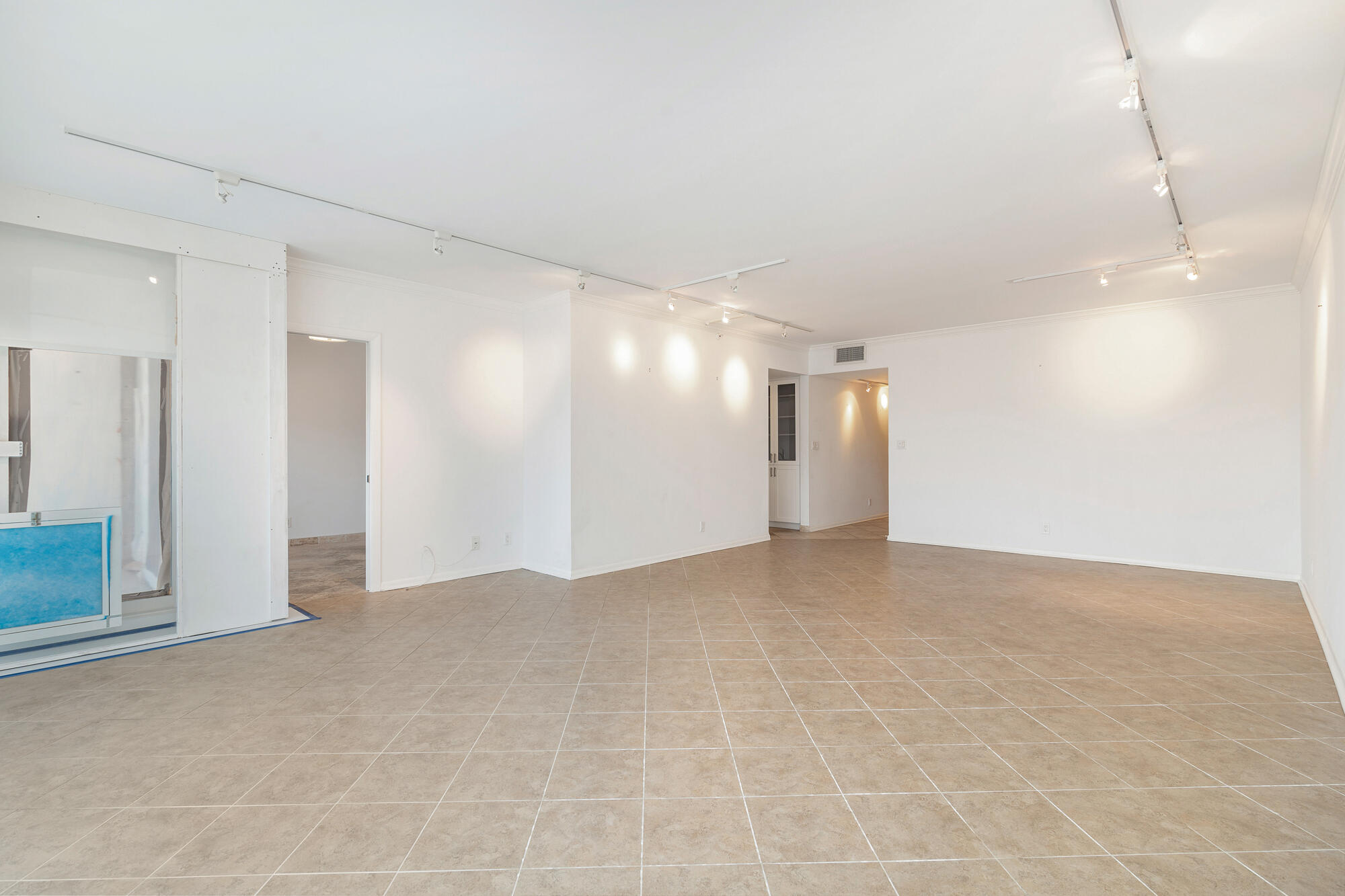 525 S Flagler Drive 9b