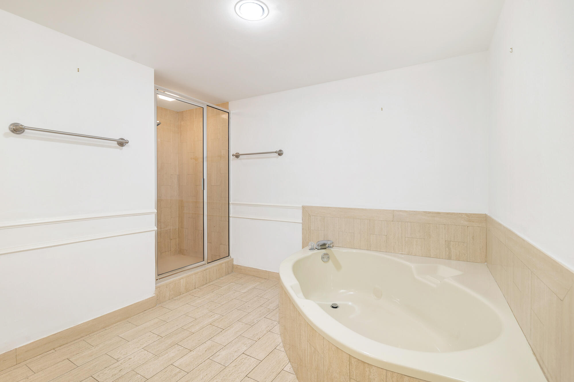 525 S Flagler Drive 9b