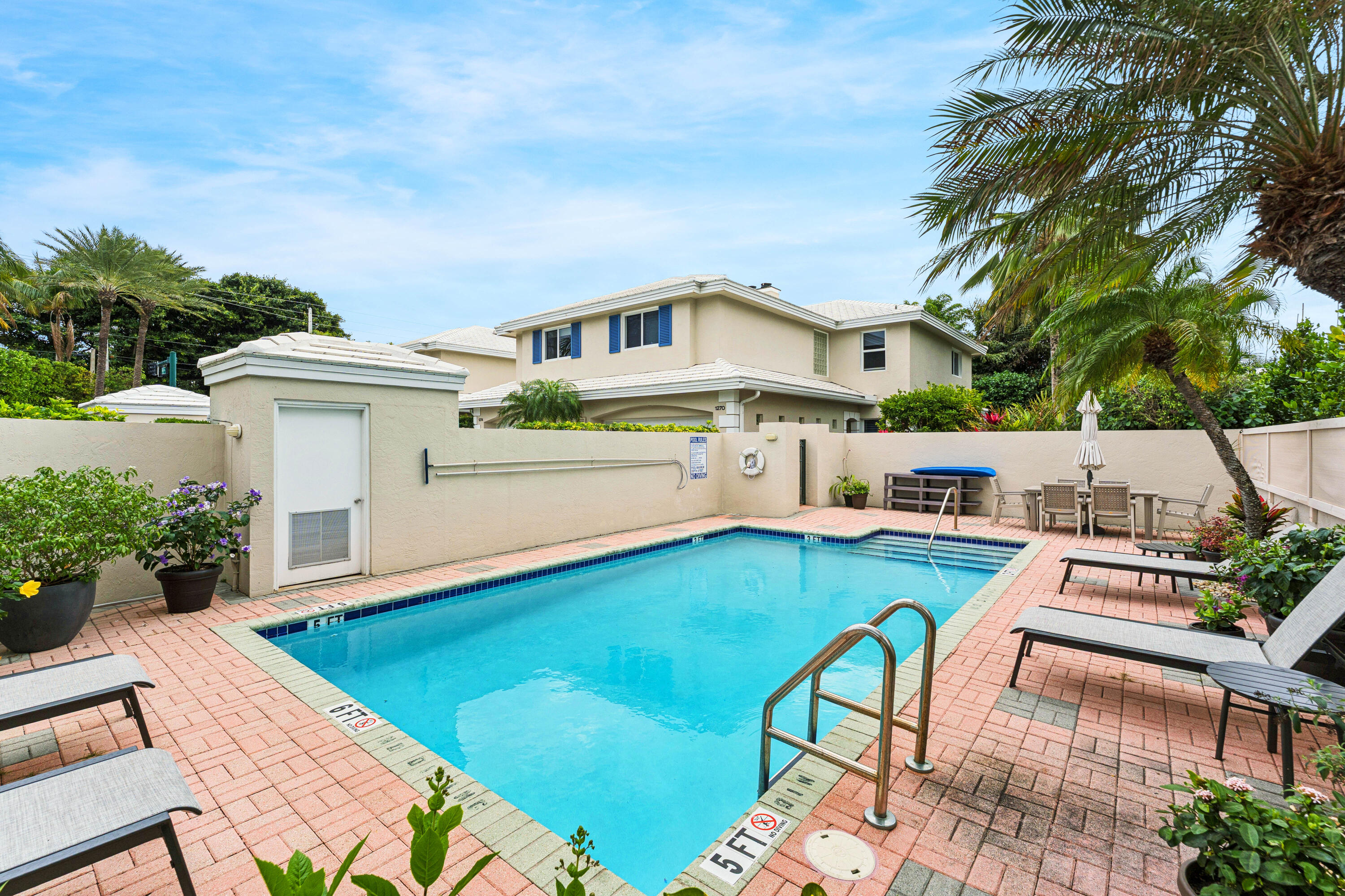 1278 George Bush Boulevard