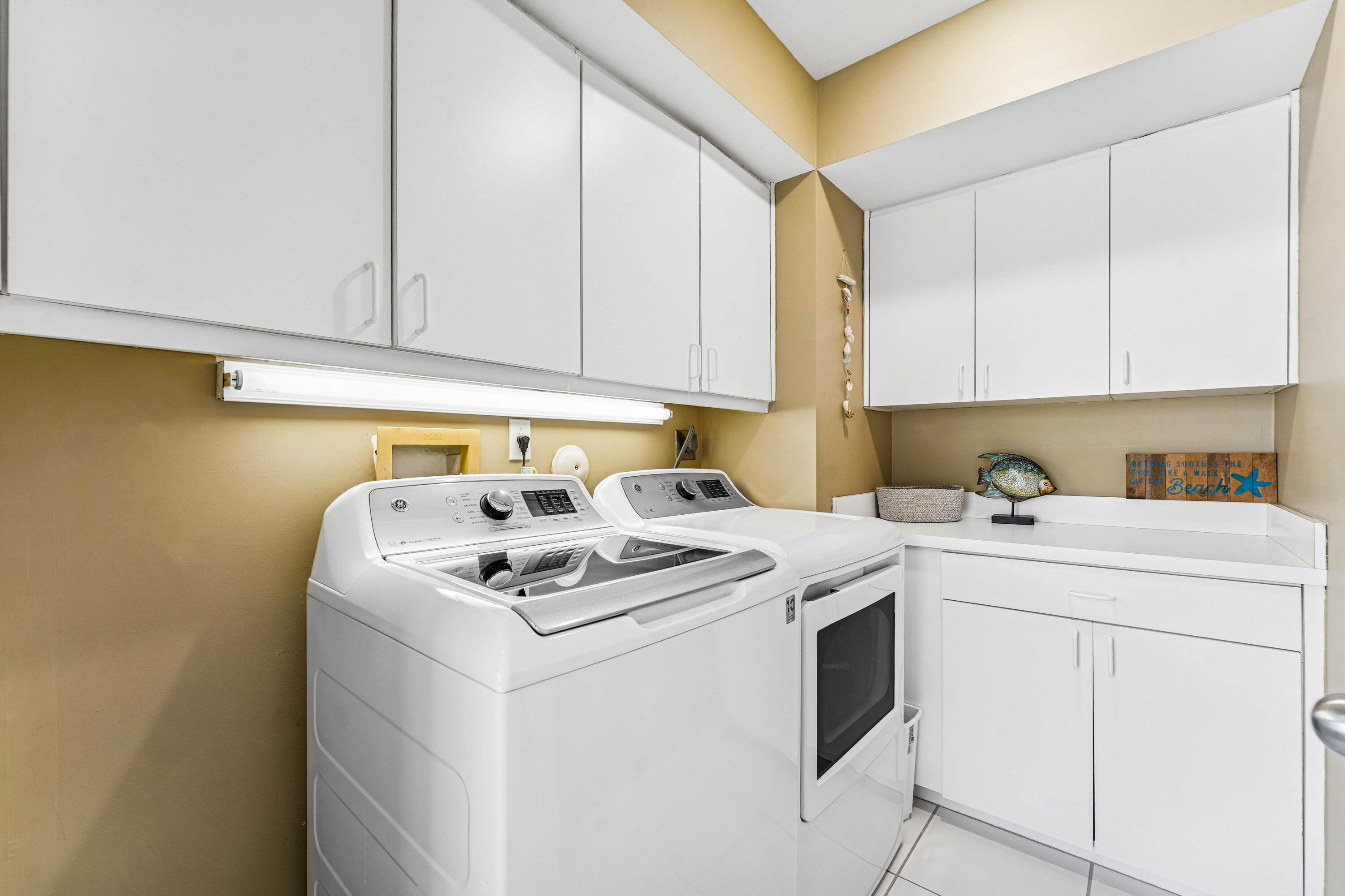 1278 George Bush Boulevard