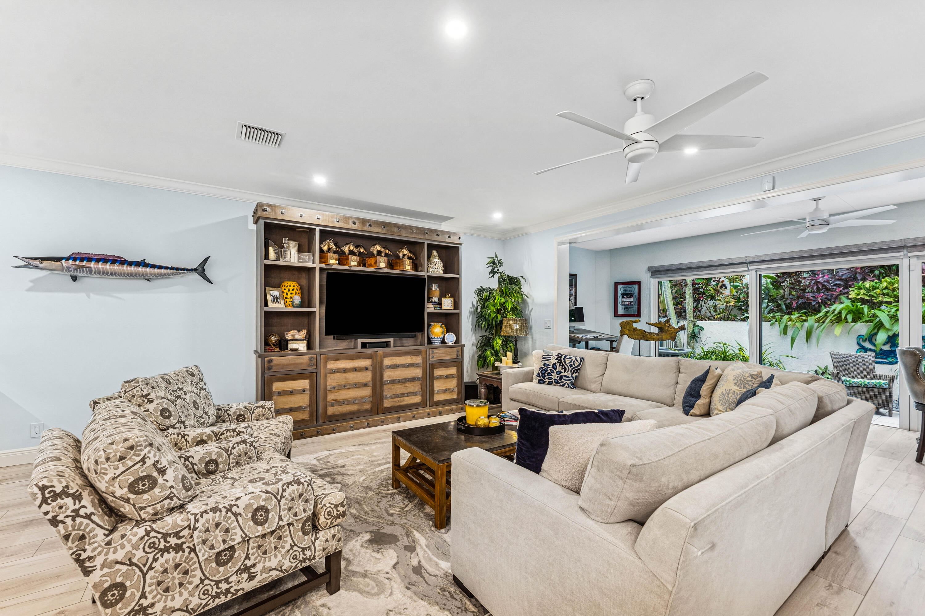 1278 George Bush Boulevard