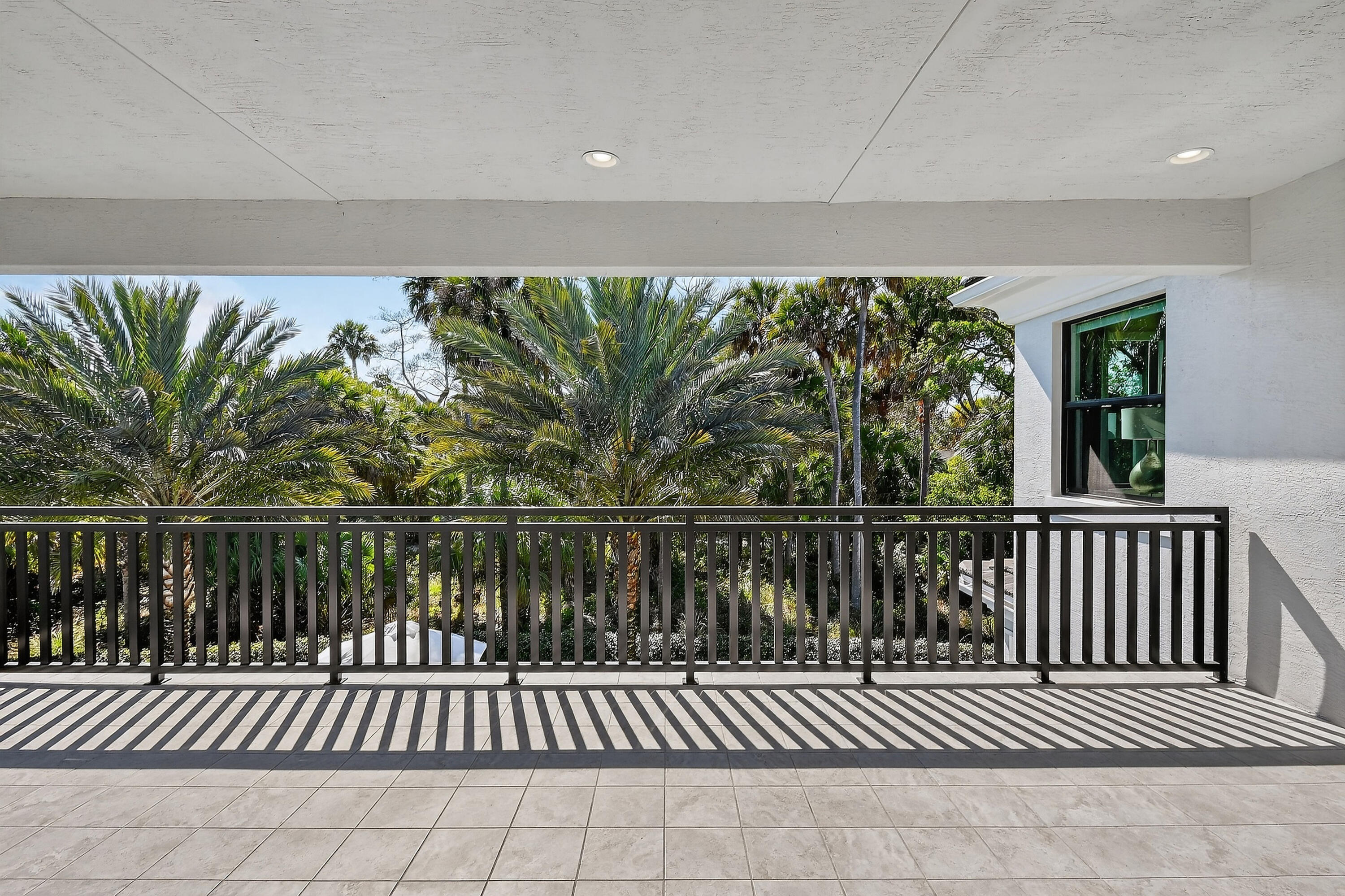 13590 Artisan Circle