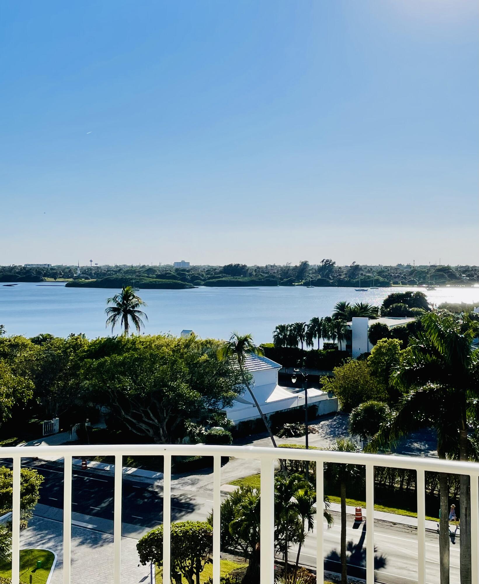 2295 S Ocean Boulevard 714