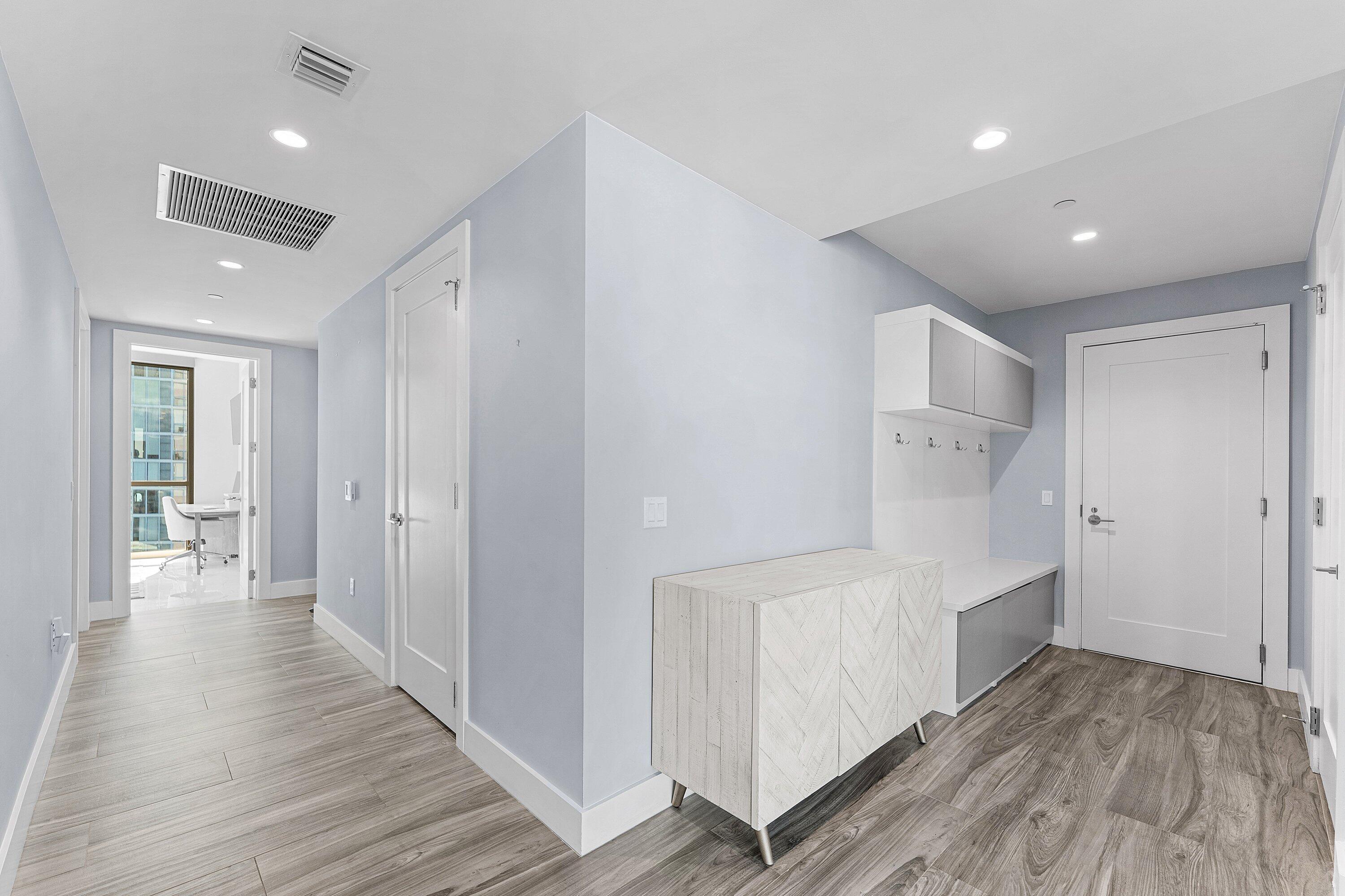 100 E Las Olas Boulevard 3001