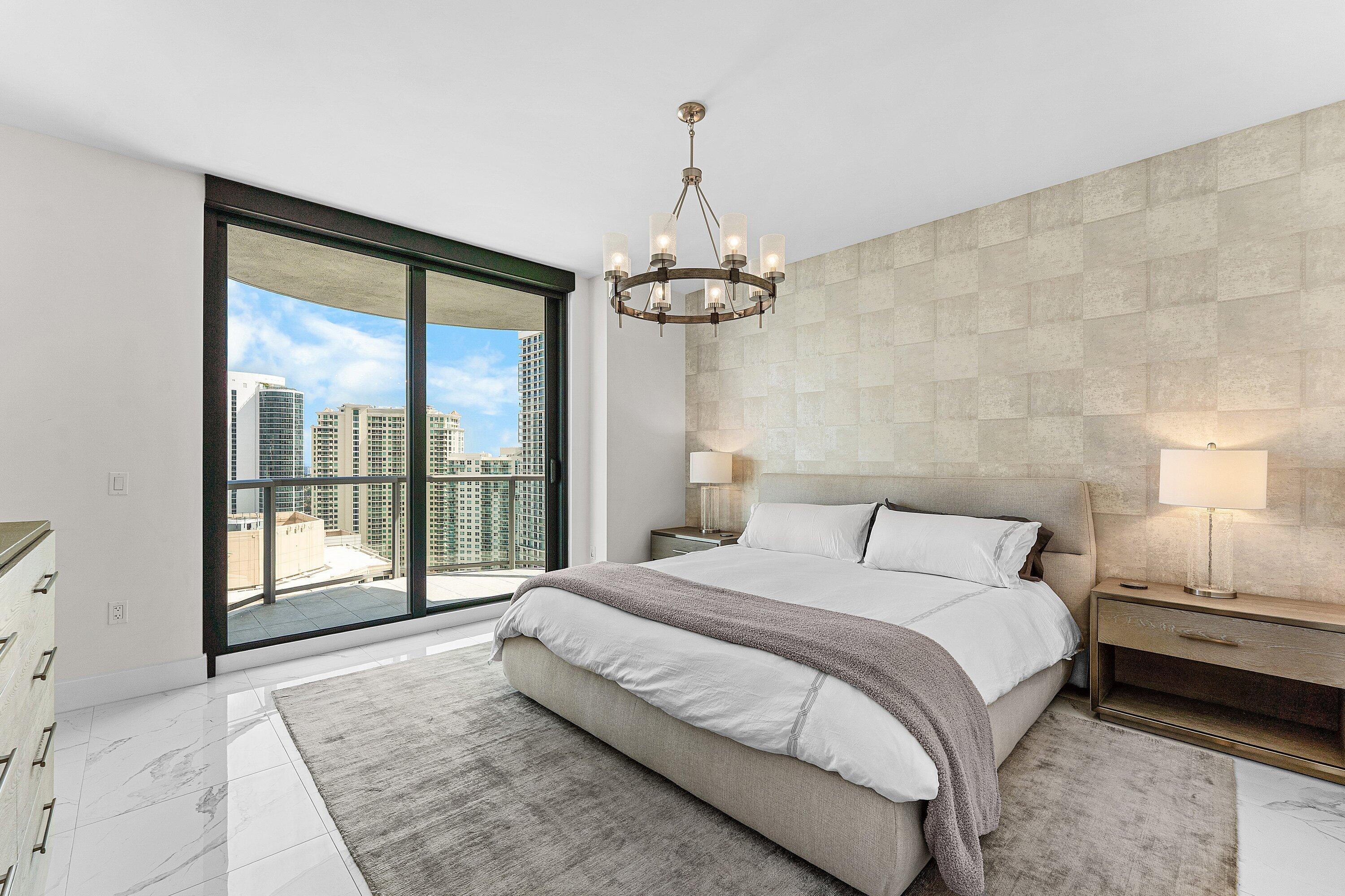 100 E Las Olas Boulevard 3001