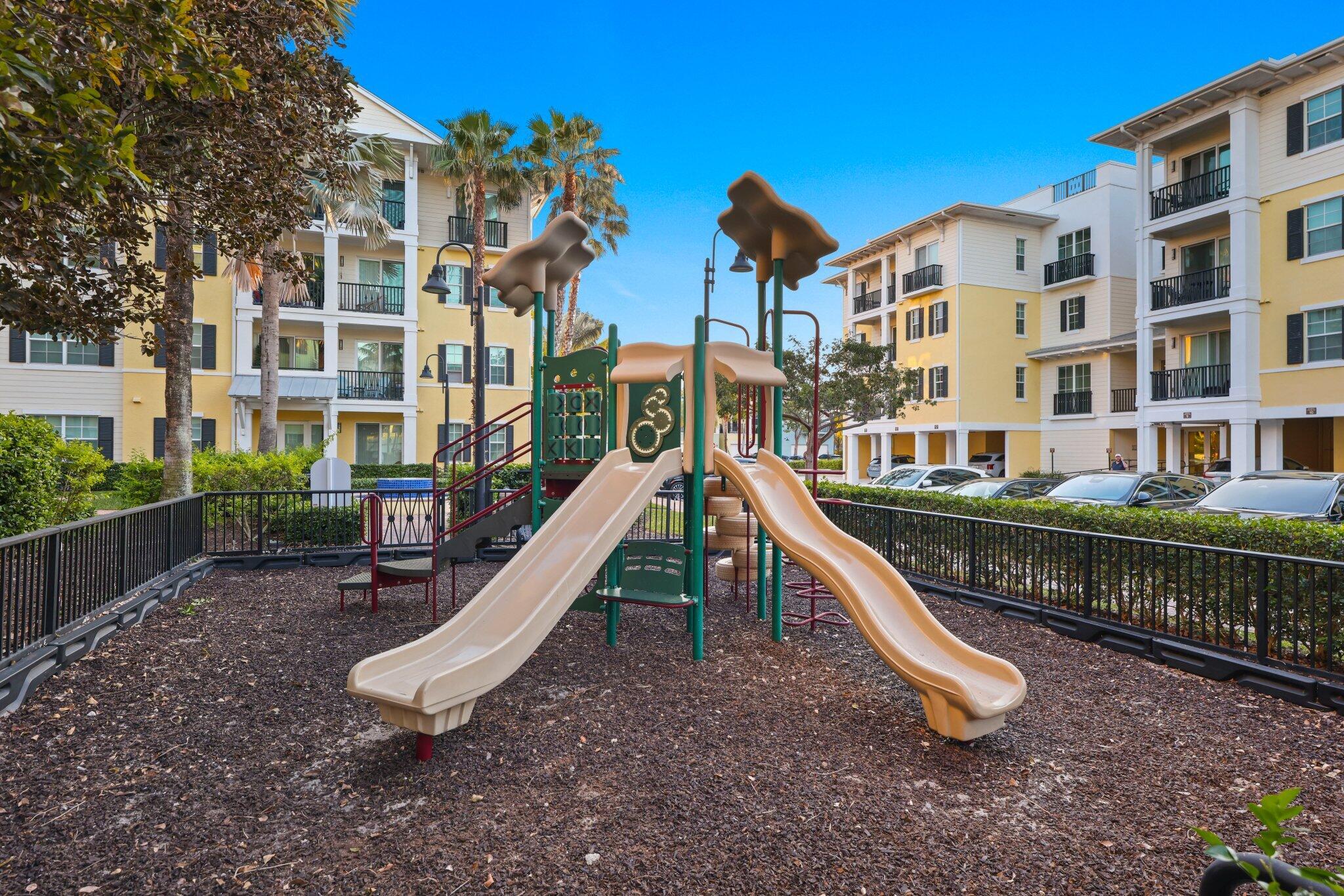 226 N Latitude Circle 203