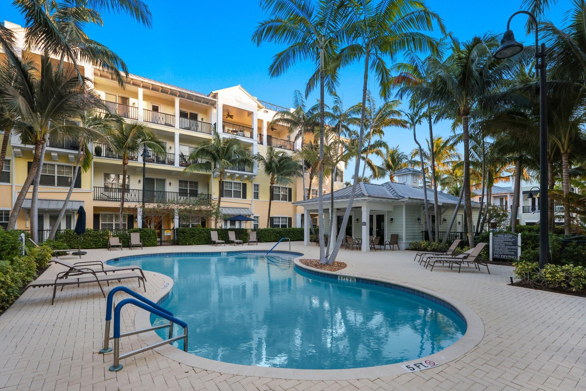 226 N Latitude Circle 203