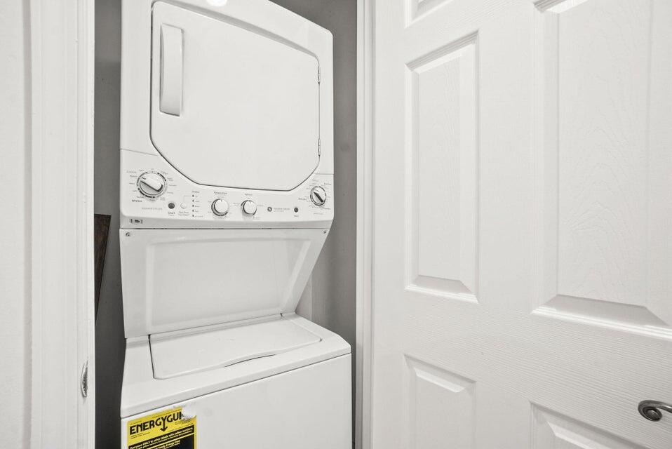 1200 Town Center Drive 401