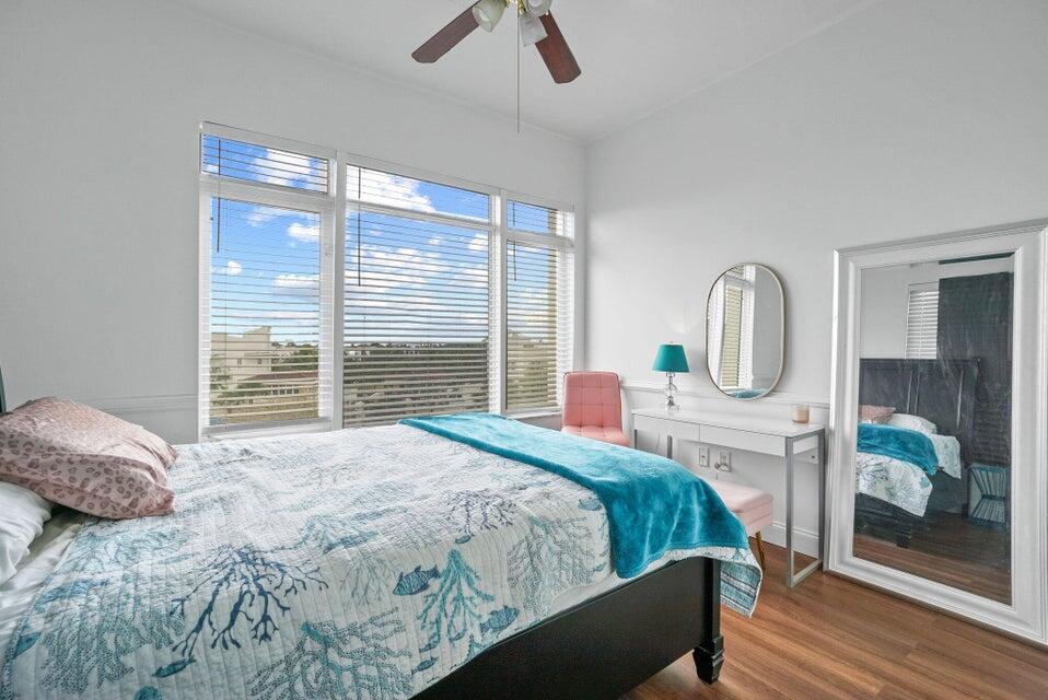 1200 Town Center Drive 401