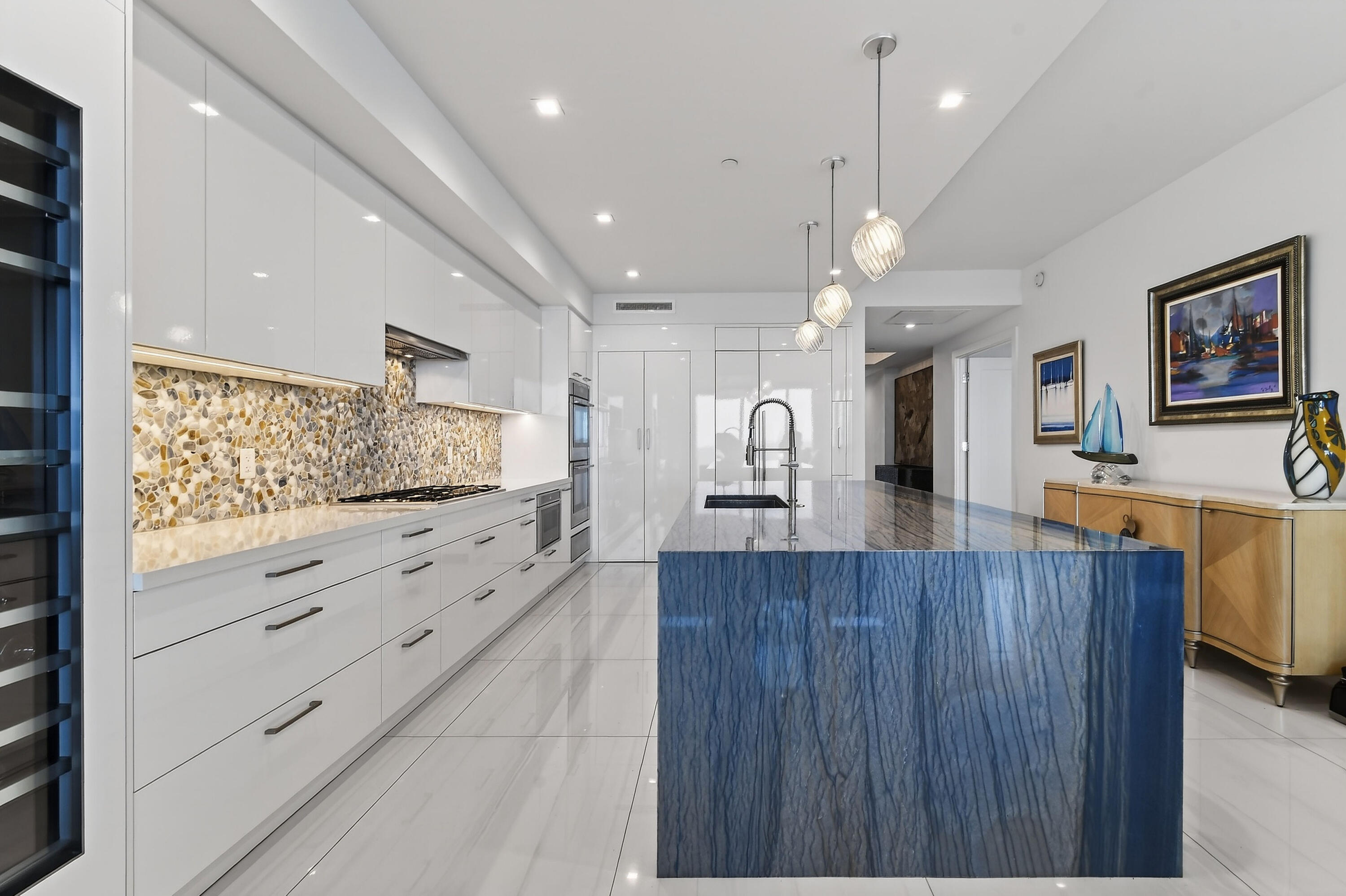 5000 N Ocean Drive 1001