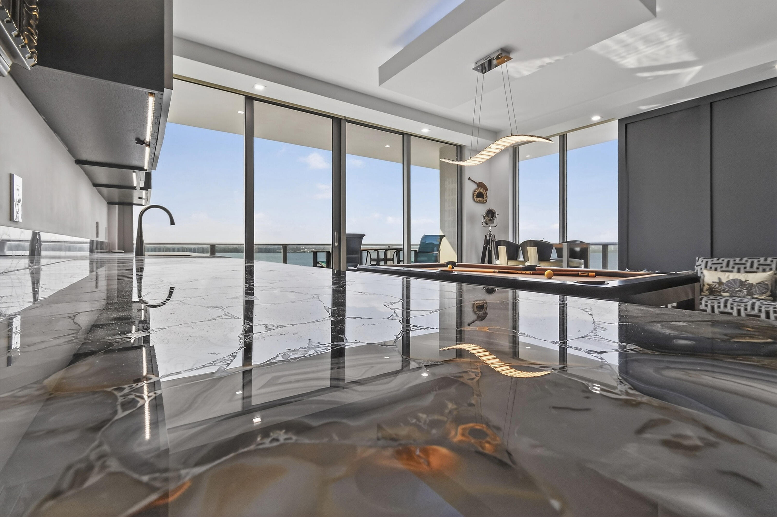 5000 N Ocean Drive 1001