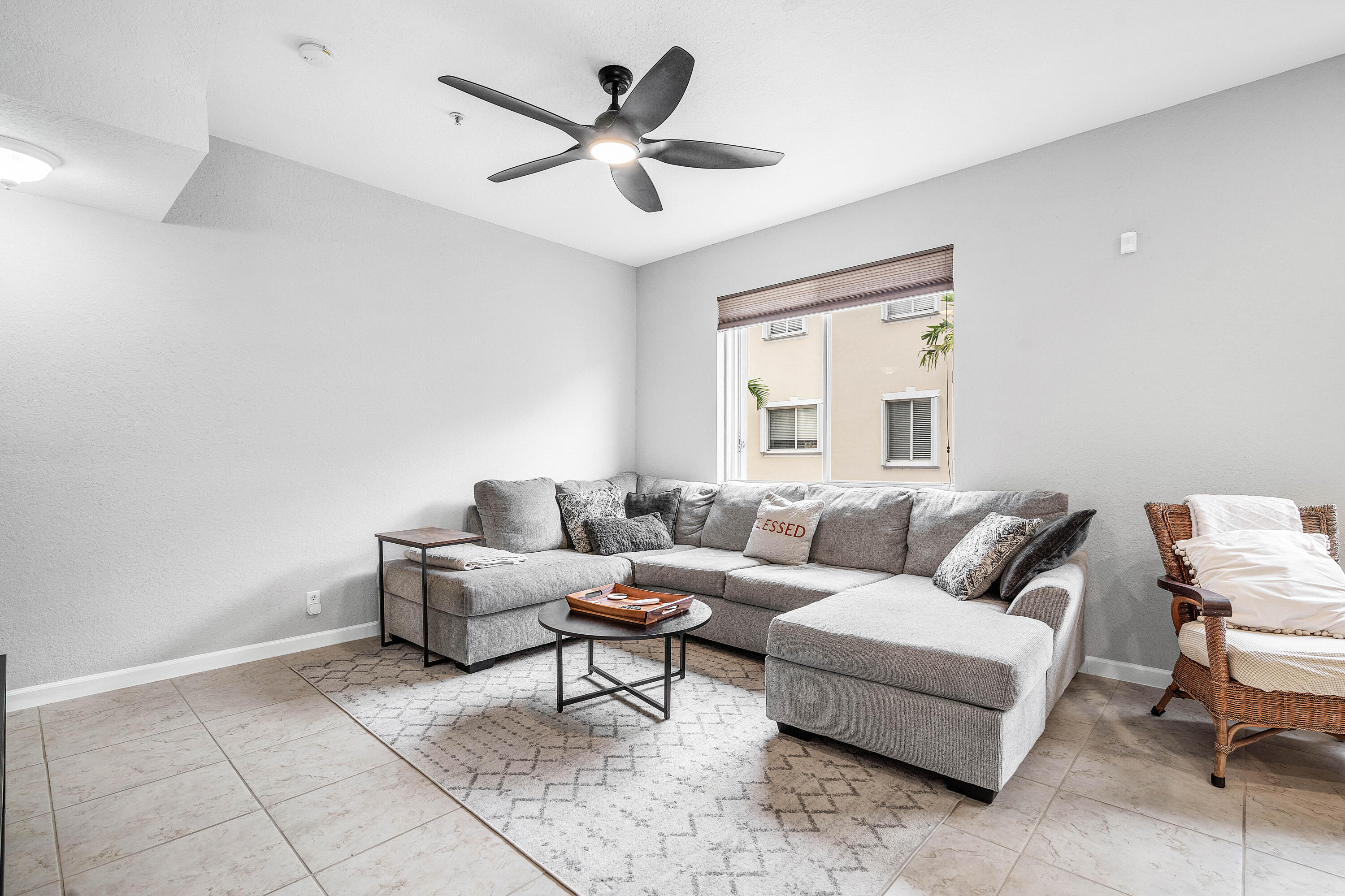 2897 S Greenleaf Circle