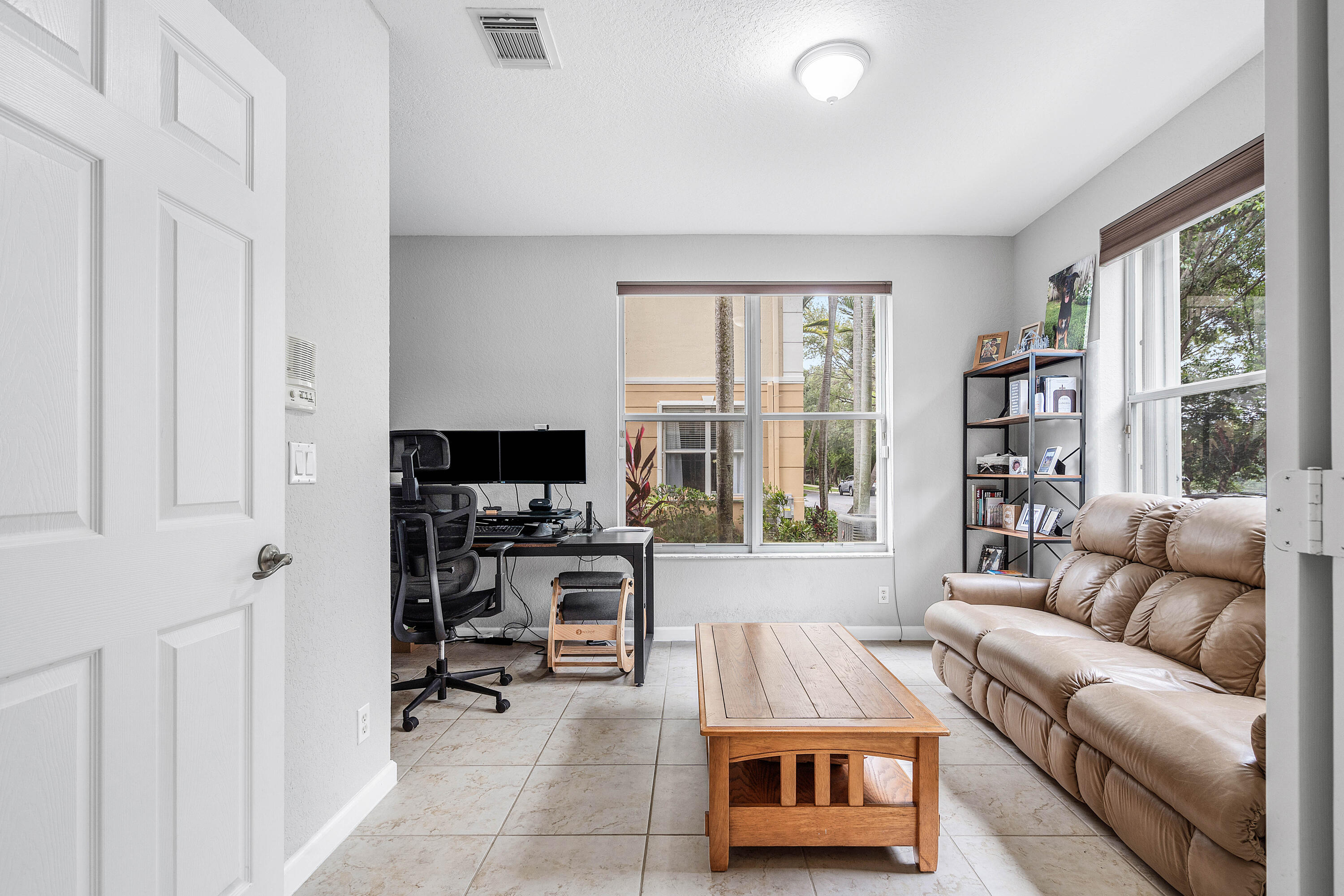 2897 S Greenleaf Circle