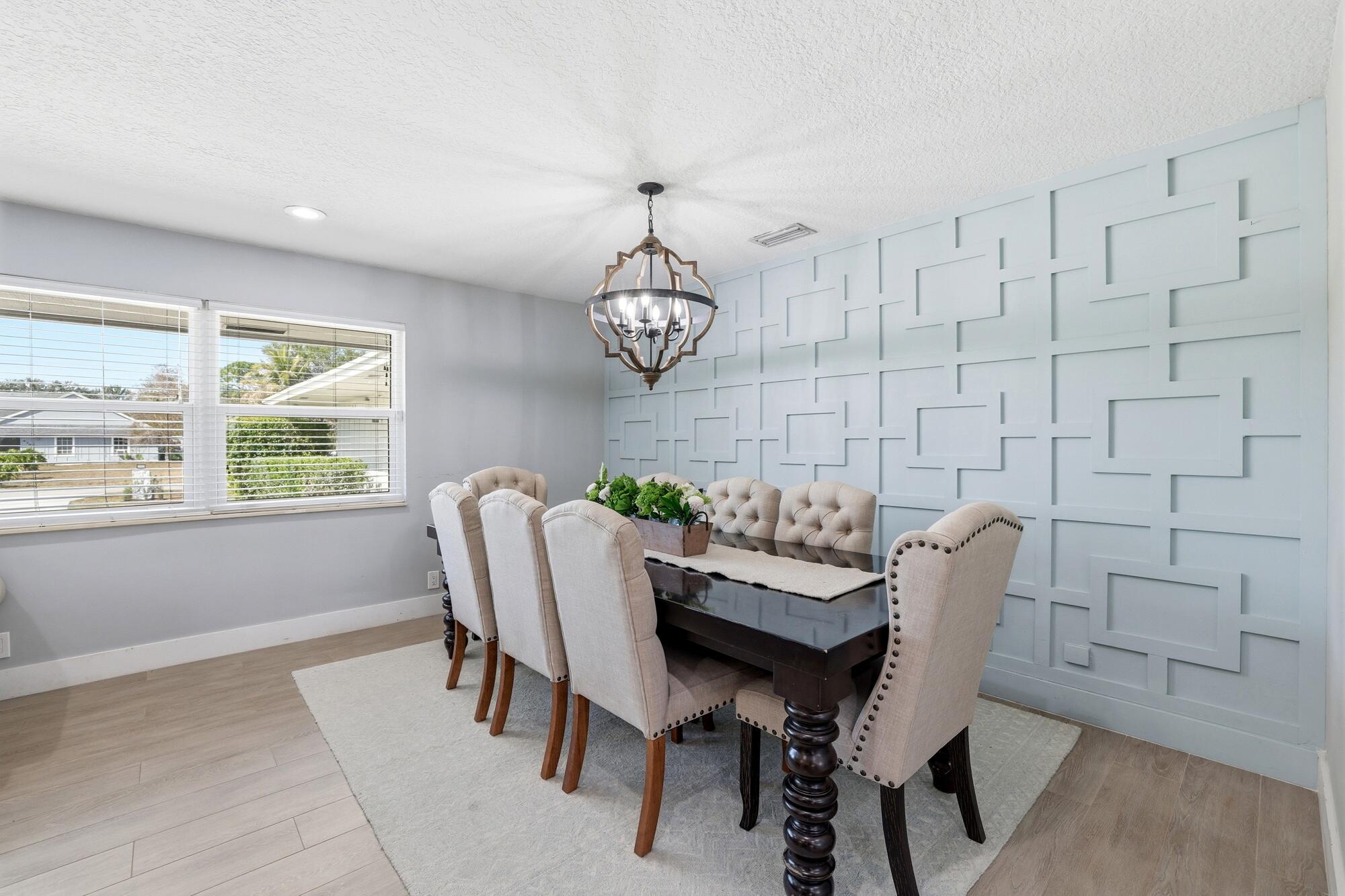 624 Whippoorwill Row