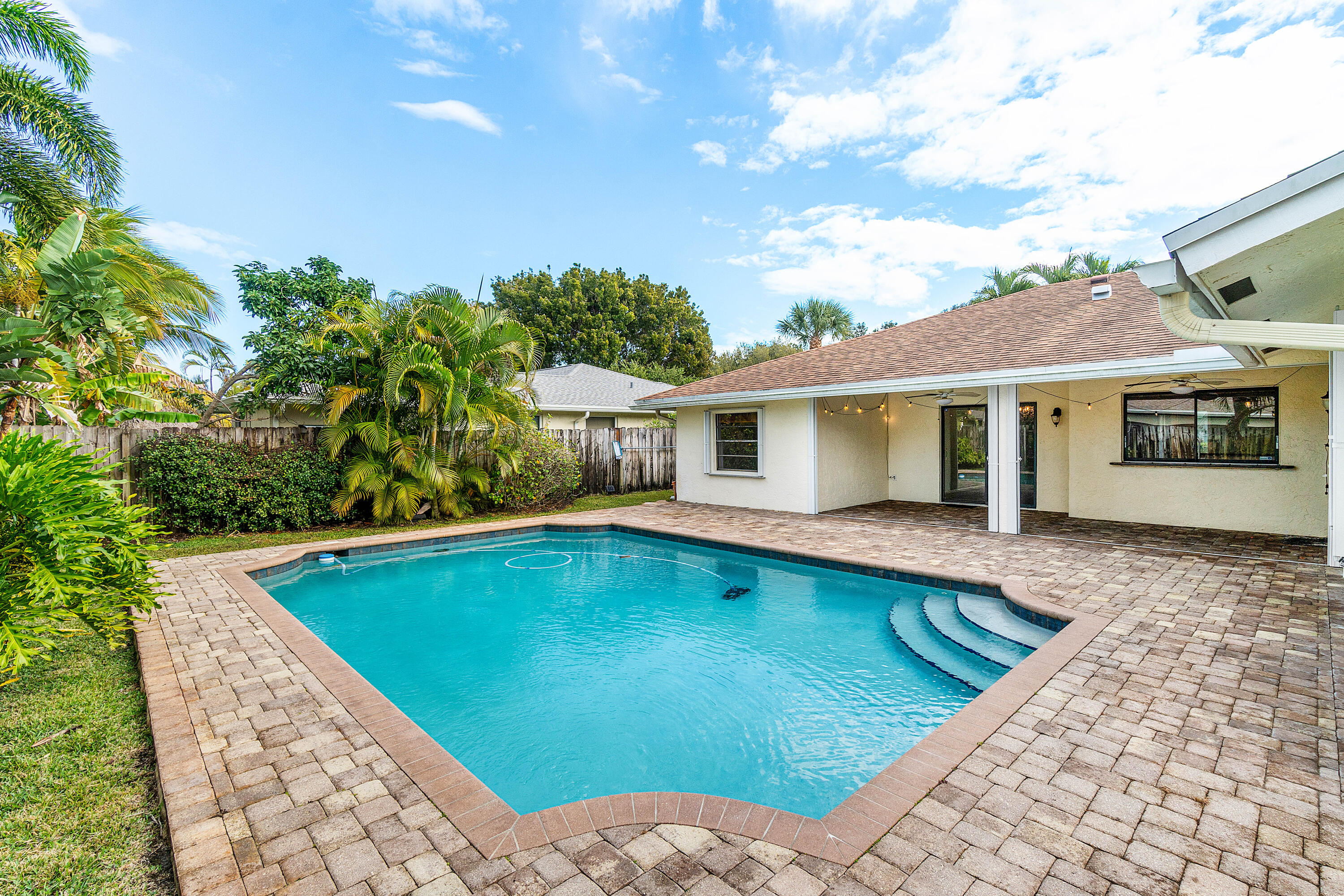 4060 Birchwood Drive