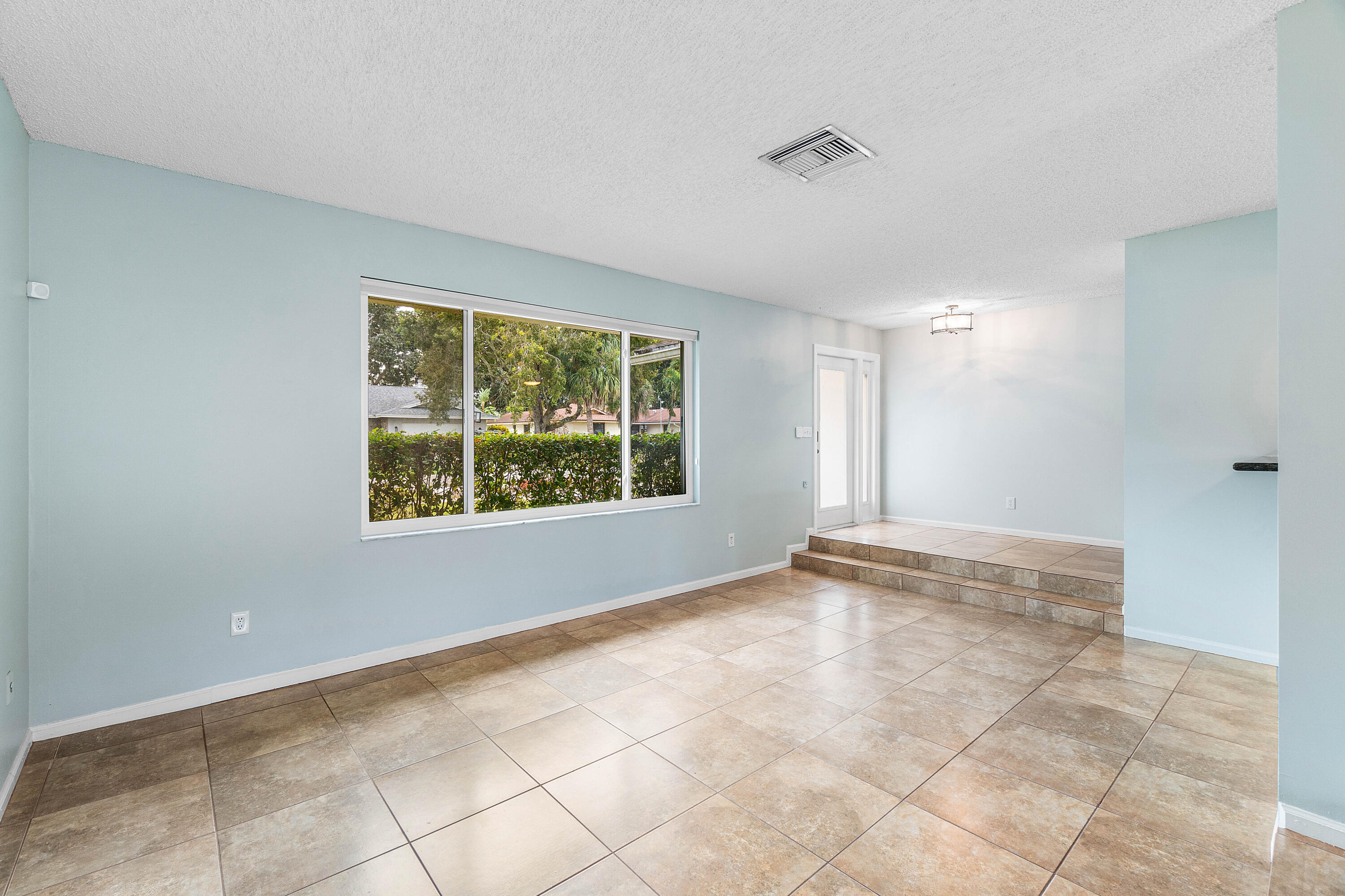 4060 Birchwood Drive