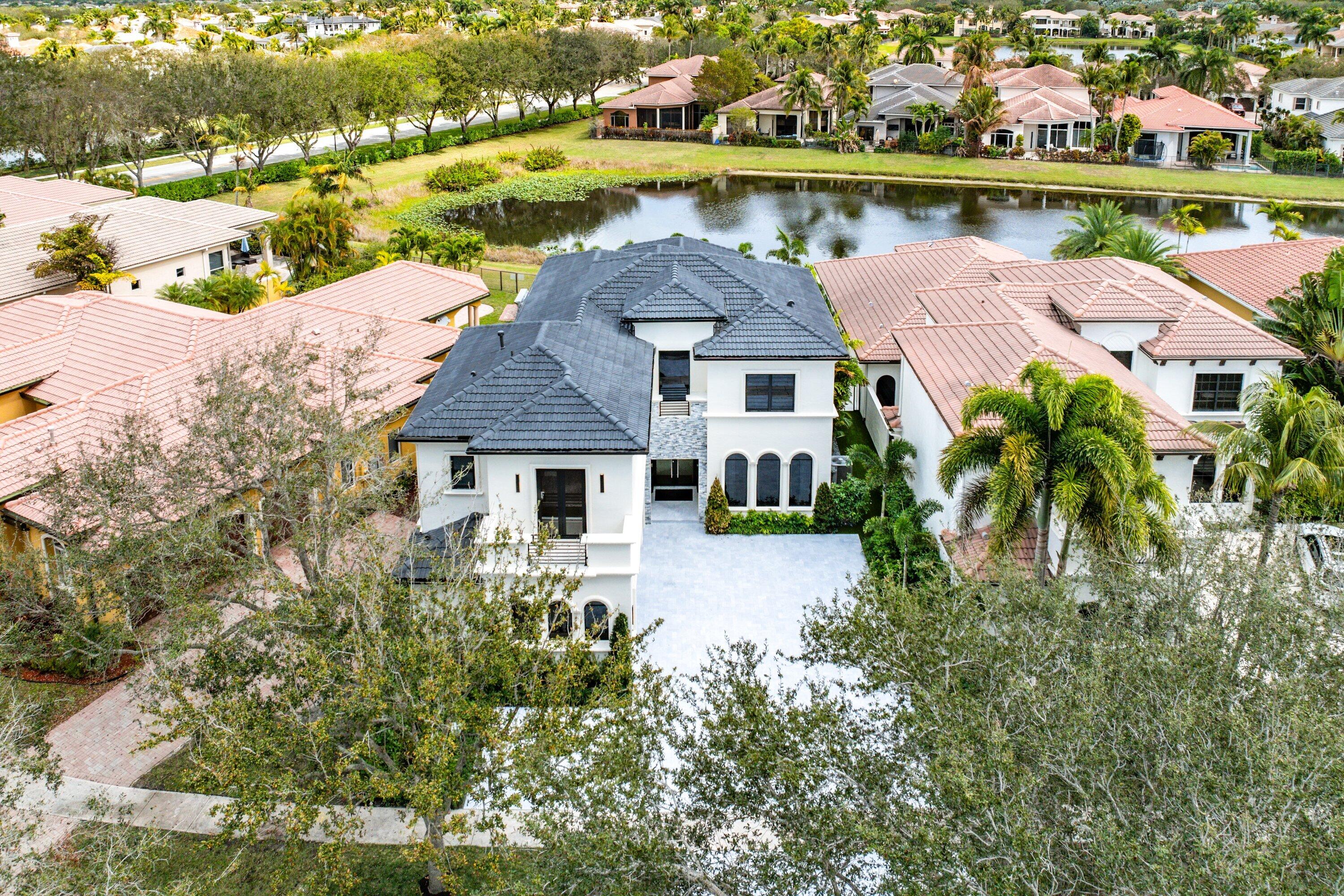 17760 Villa Club Way
