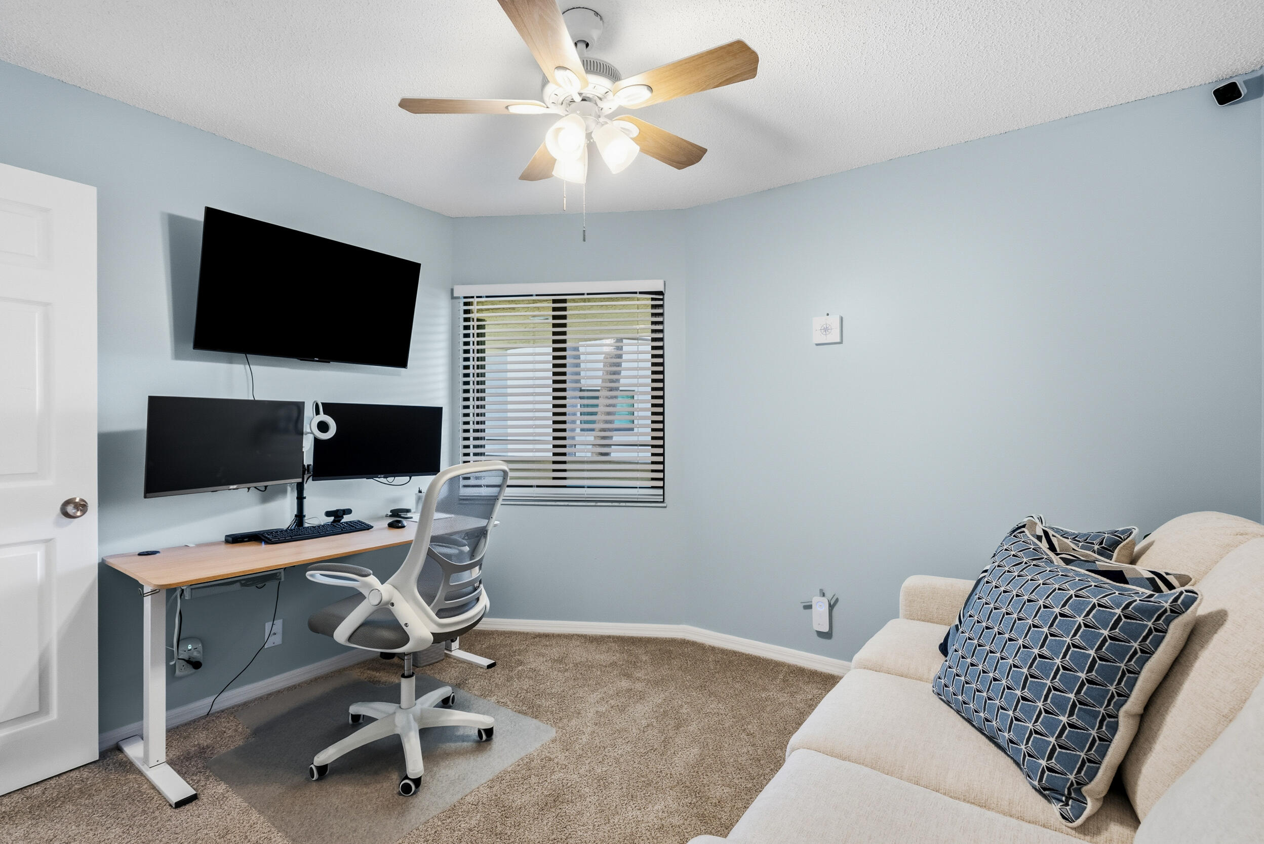 6940 SE Constitution Boulevard 206